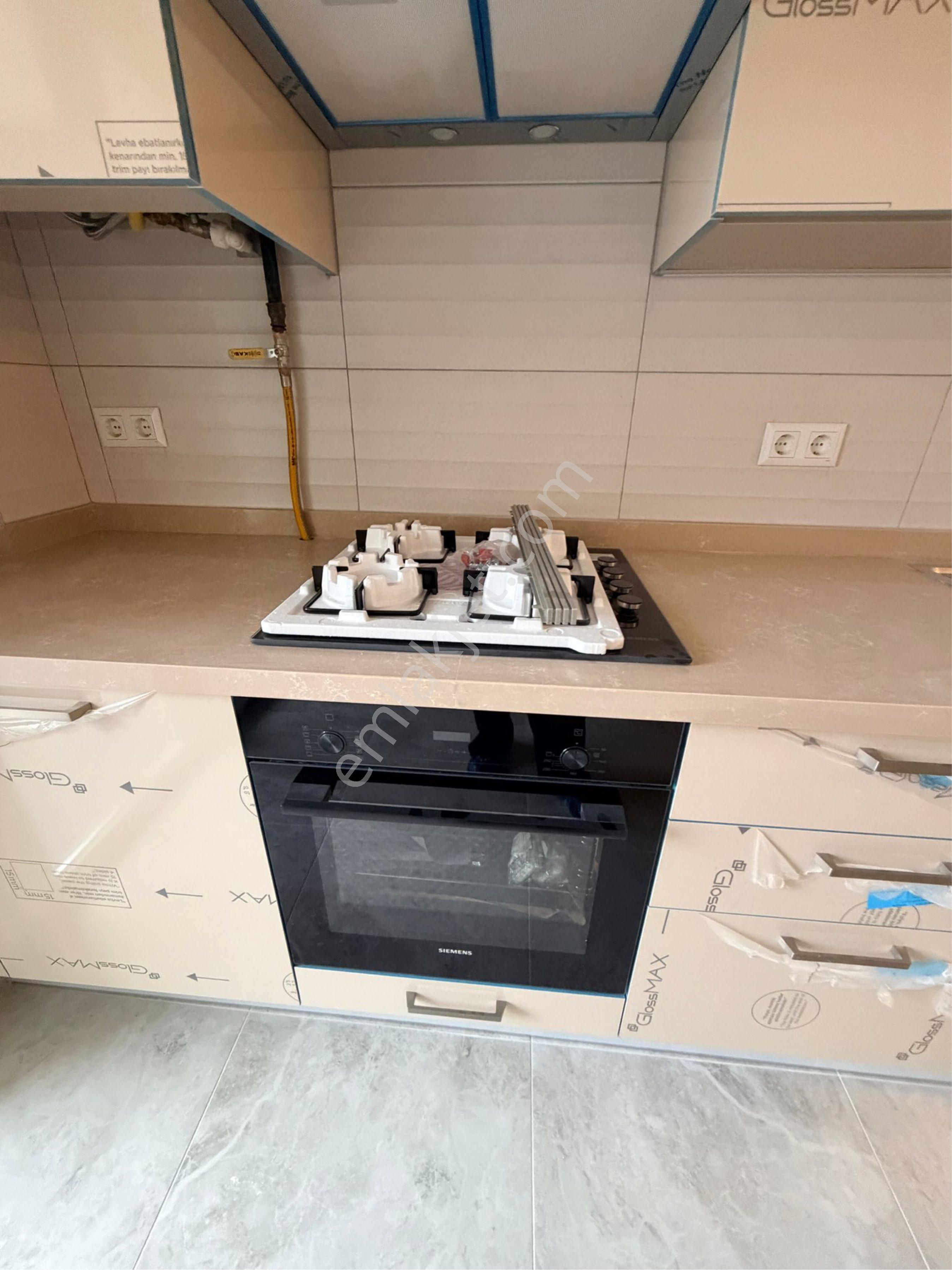 Mal Sahibinden Satılık Erenköy Divan Pastanesi Sokağı 3+1, Net 98 M2 Sıfır Bina - Görsel 17