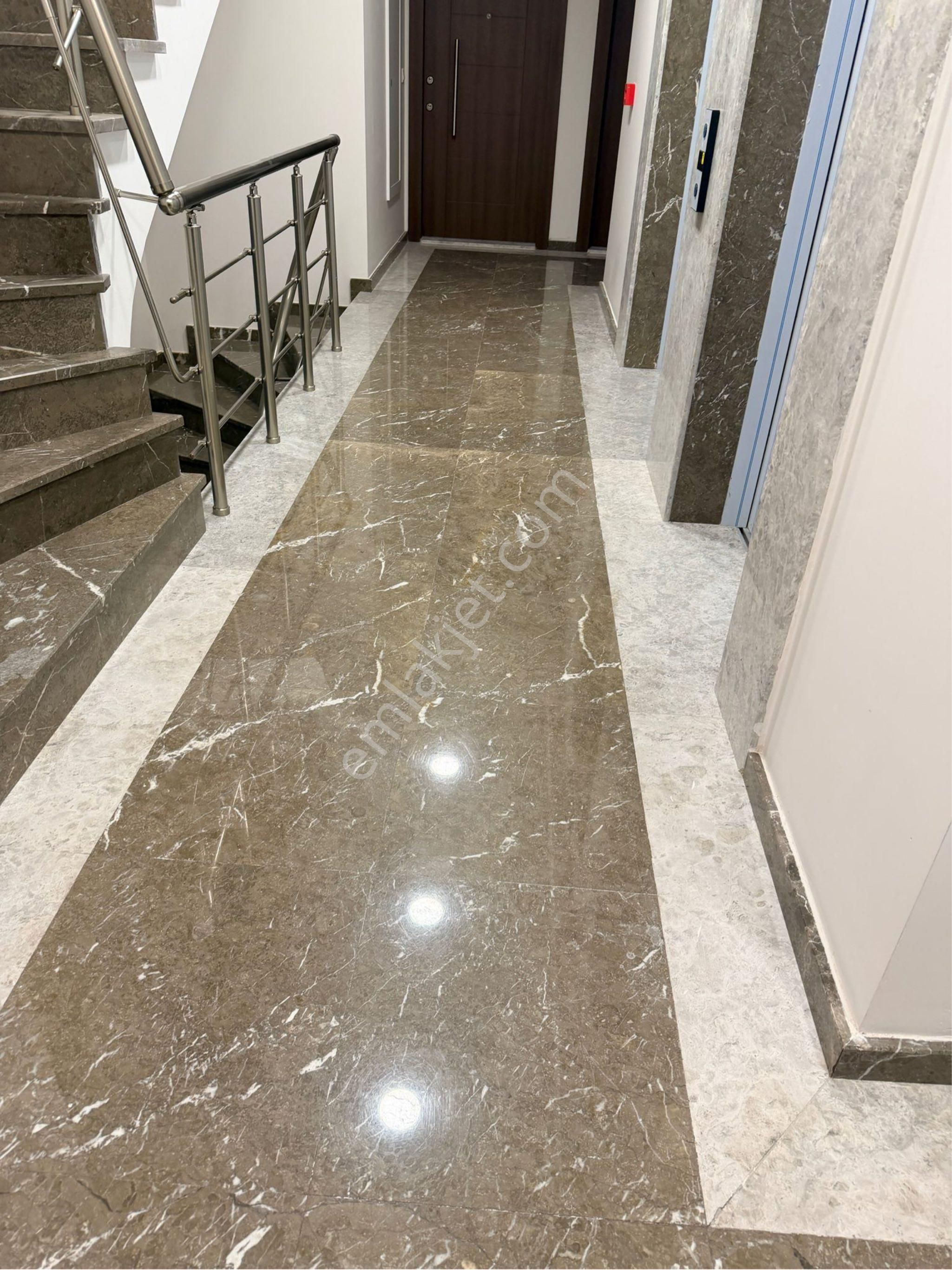 Mal Sahibinden Satılık Erenköy Divan Pastanesi Sokağı 3+1, Net 98 M2 Sıfır Bina - Görsel 22