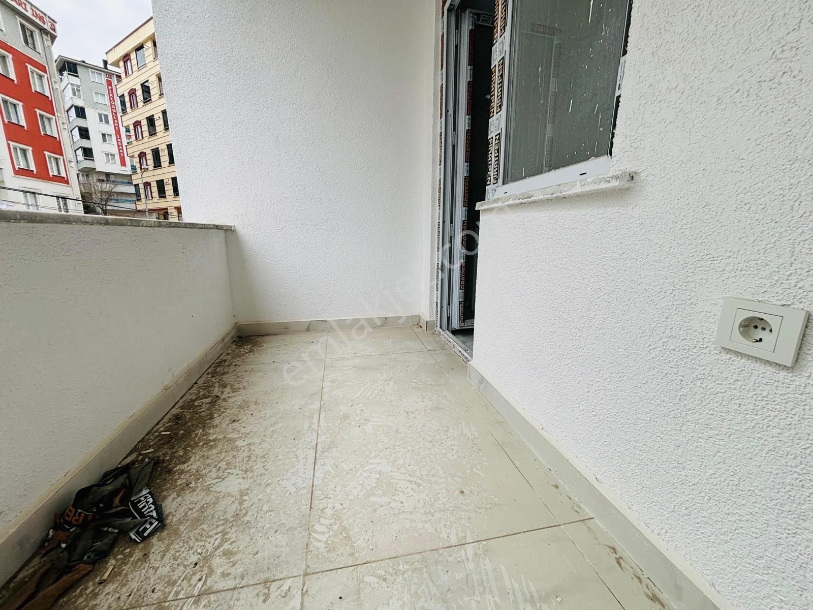 Güven'den İstasyon'da Butik Sitede K.otoparklı Sıfır 2+1 Daire - Görsel 19