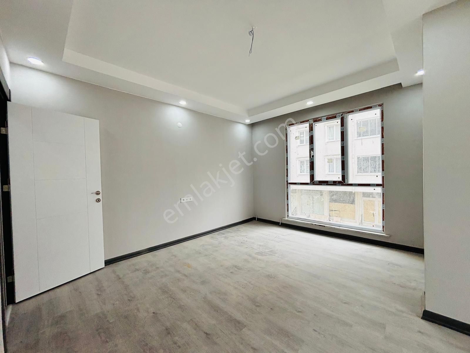 Güven'den İstasyon'da Butik Sitede K.otoparklı Sıfır 2+1 Daire - Görsel 4