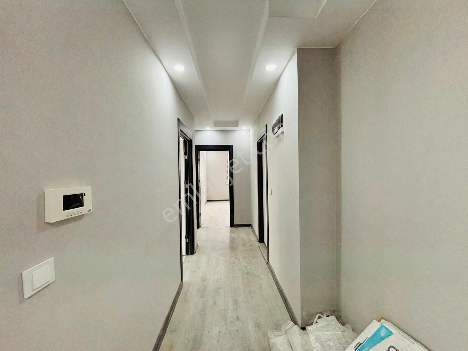 Güven'den İstasyon'da Butik Sitede K.otoparklı Sıfır 2+1 Daire - Görsel 24
