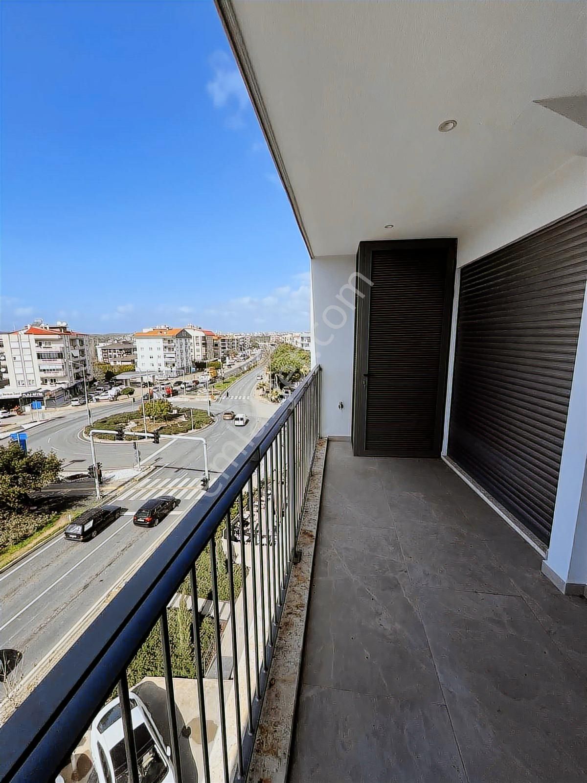 Seferihisar/luvi Camikebir/serefiyeli/satilik2+1/daire/ofis - Görsel 32