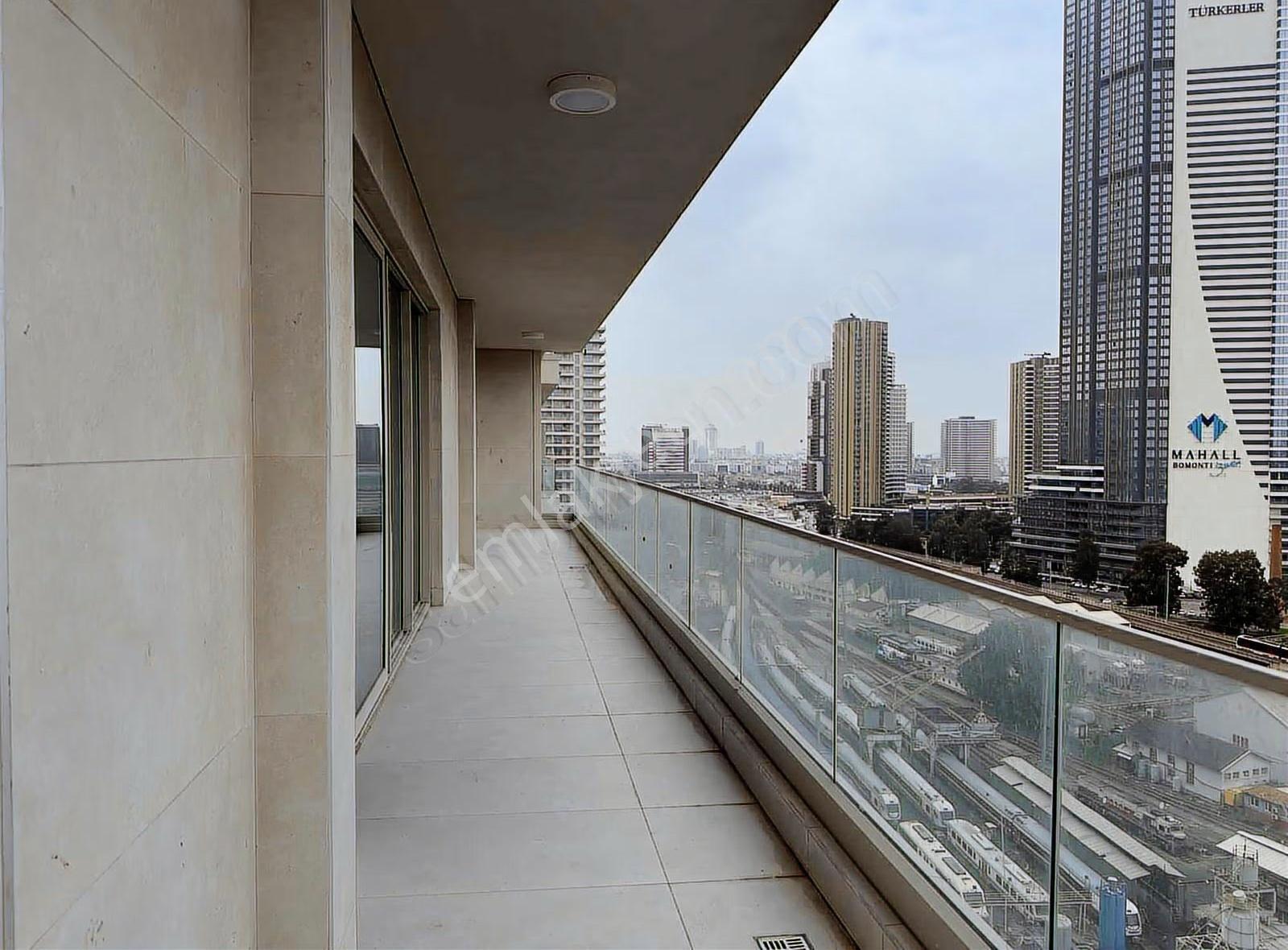Megapol İzmir Kiralık 366m2 Kdvli Premium Deniz Manz Ofis - Görsel 18