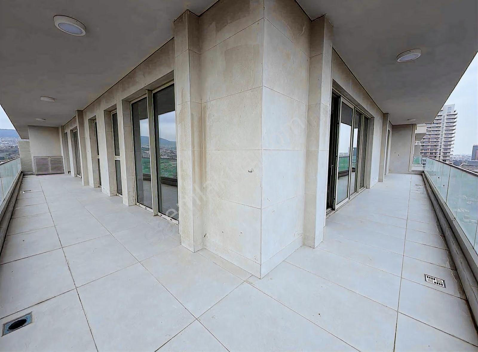 Megapol İzmir Kiralık 366m2 Kdvli Premium Deniz Manz Ofis - Görsel 9