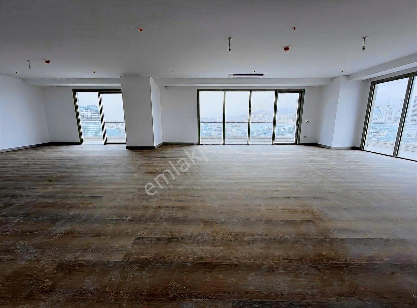 Megapol İzmir Kiralık 366m2 Kdvli Premium Deniz Manz Ofis - Görsel 12