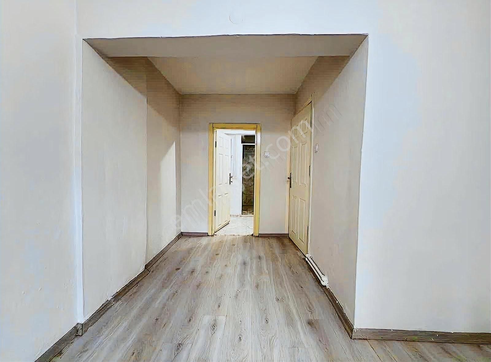 Bayraklı Haşimişcan Cad. Özkanlar 2+1 Kiralık Daire - Görsel 8