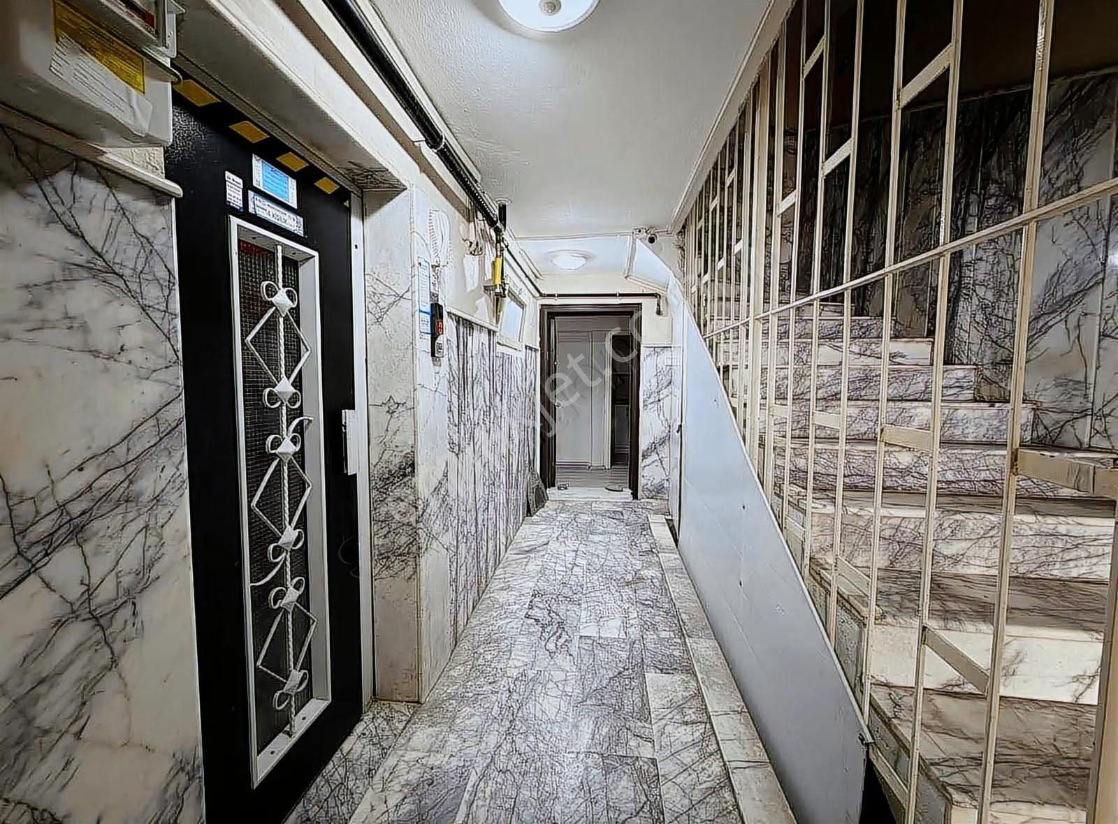 Bayraklı Haşimişcan Cad. Özkanlar 2+1 Kiralık Daire - Görsel 21