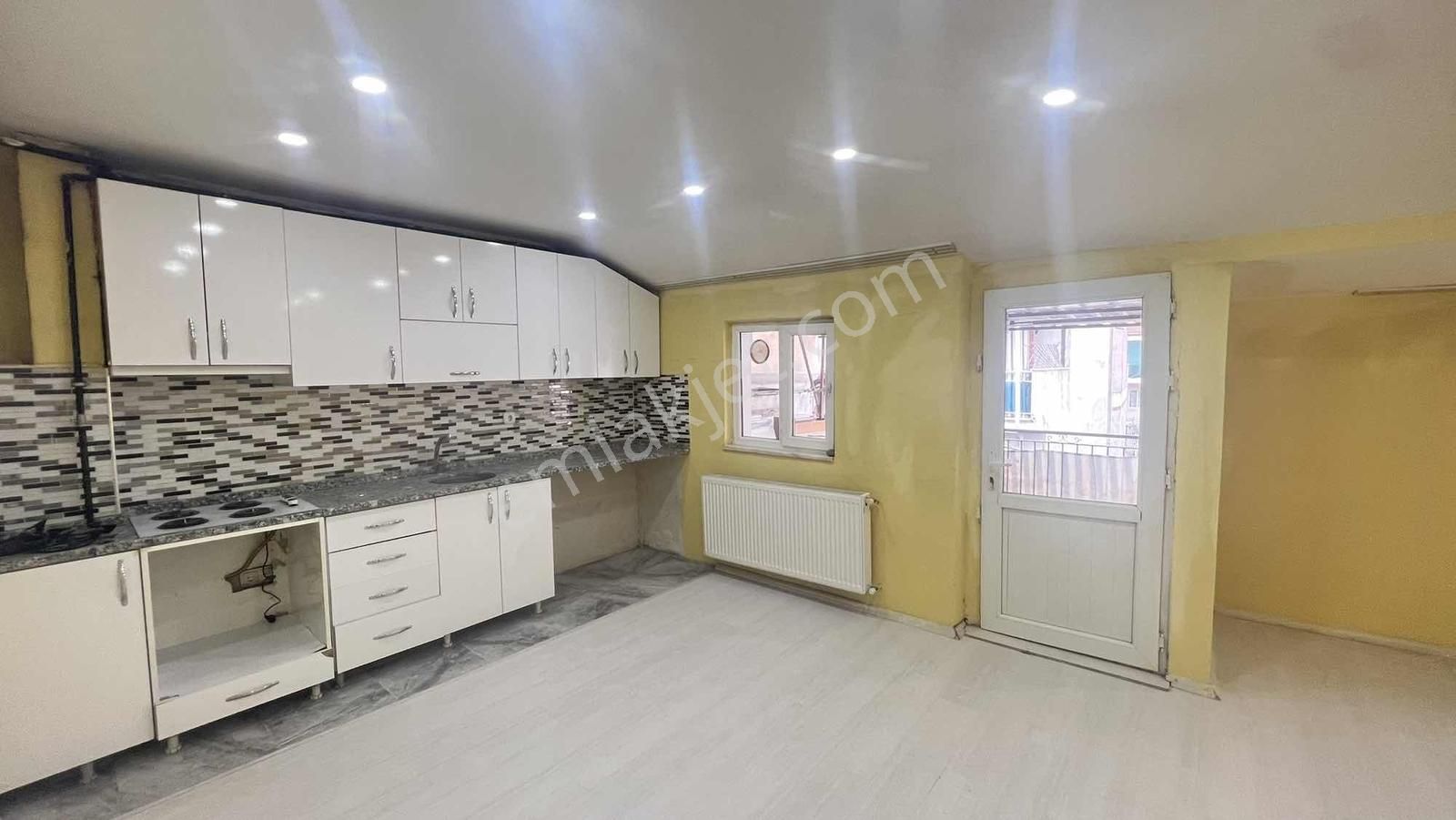 Çınara 5dklık Mesafede Kiralık 2+1 Daire - Görsel 14