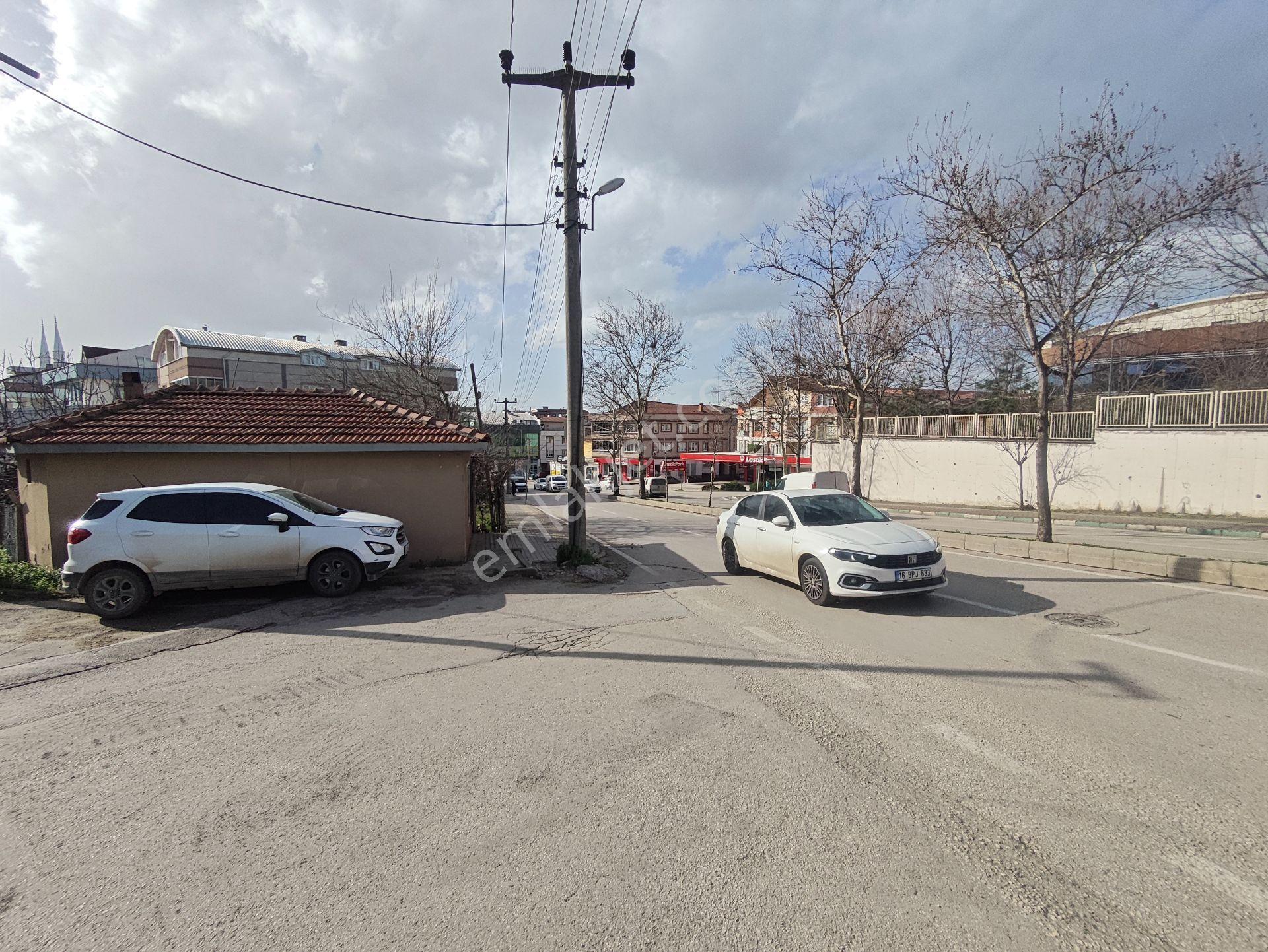 Beşevler'de Kurumsal Firmalara Kiralık Merkezi Konumda Köşe Arsa - Görsel 8