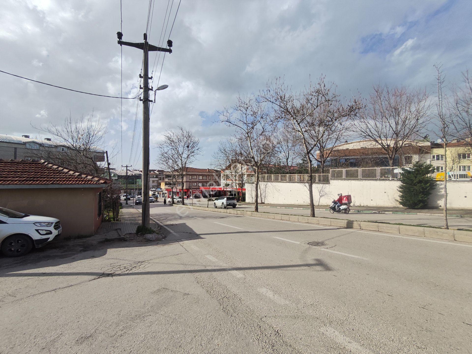 Beşevler'de Kurumsal Firmalara Kiralık Merkezi Konumda Köşe Arsa - Görsel 10