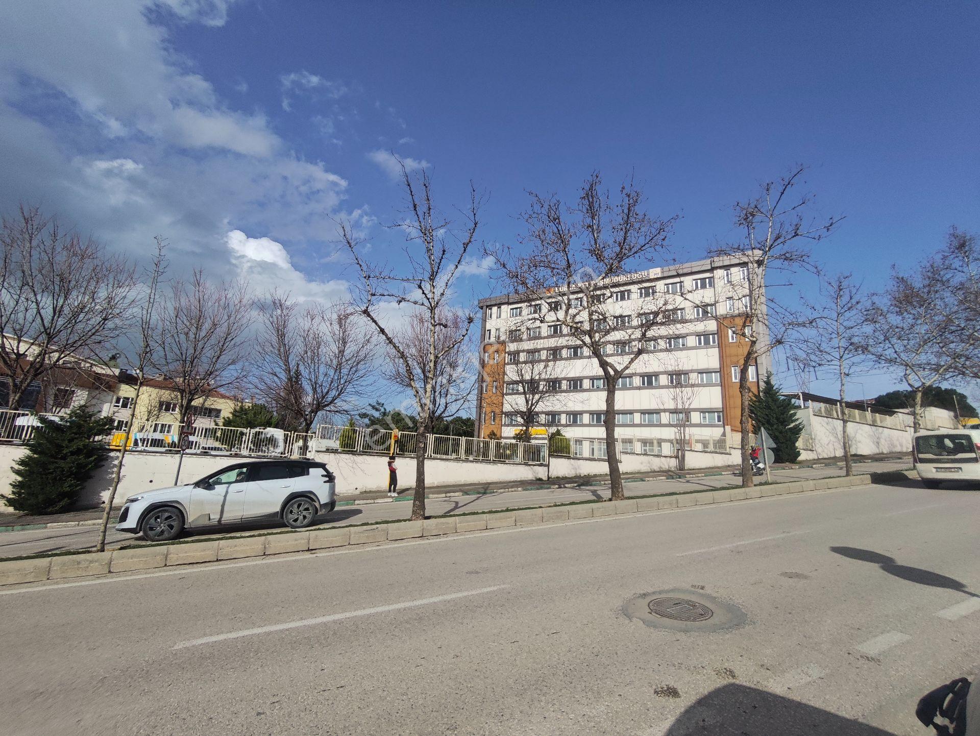 Beşevler'de Kurumsal Firmalara Kiralık Merkezi Konumda Köşe Arsa - Görsel 22
