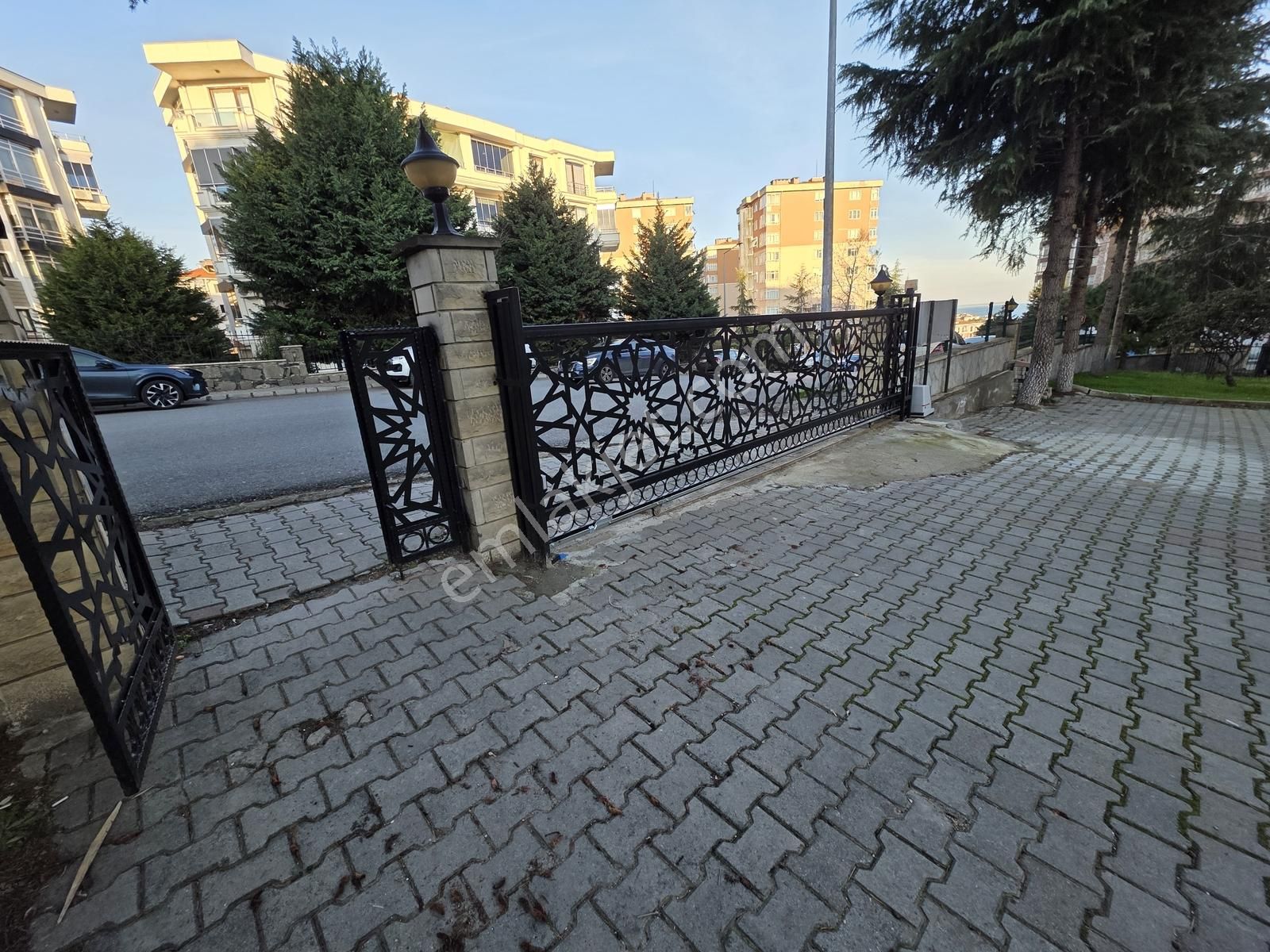 Mefe Yapı'dan Hürriyet Mahallesinde Site İçi Kiralık 2+1 Daire