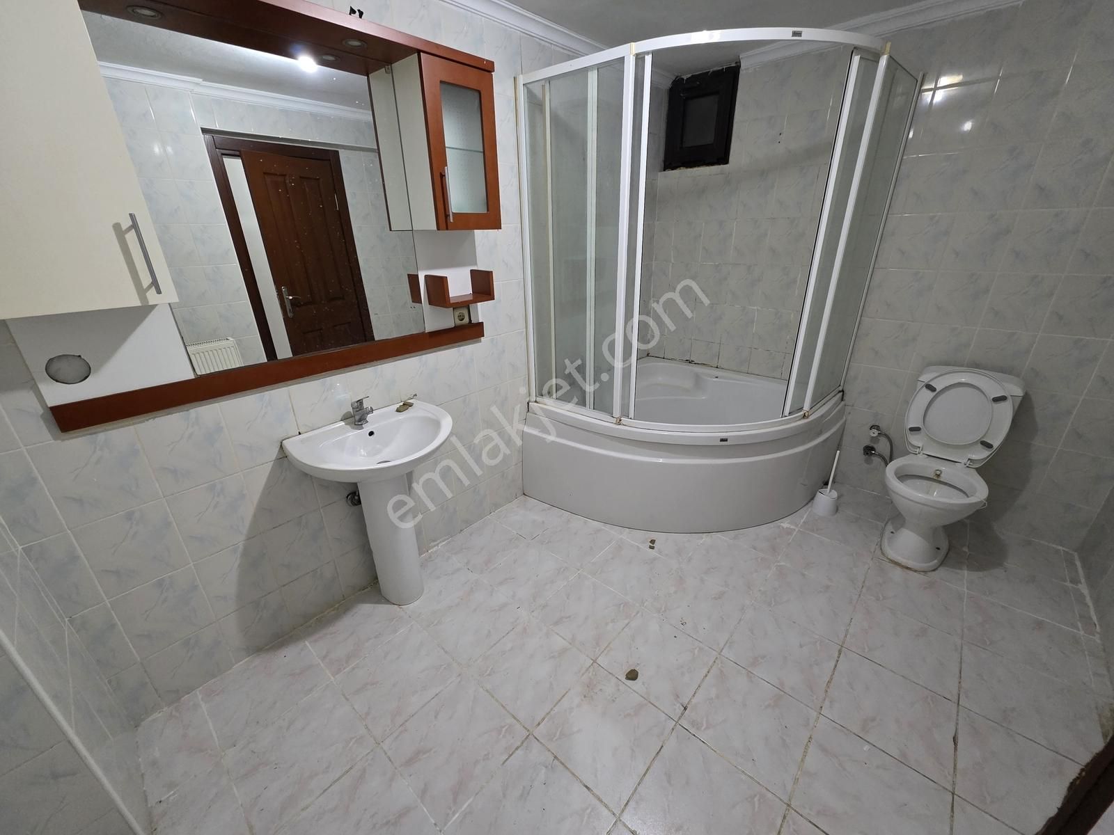 Mefe Yapı'dan Hürriyet Mahallesinde Site İçi Kiralık 2+1 Daire - Görsel 4