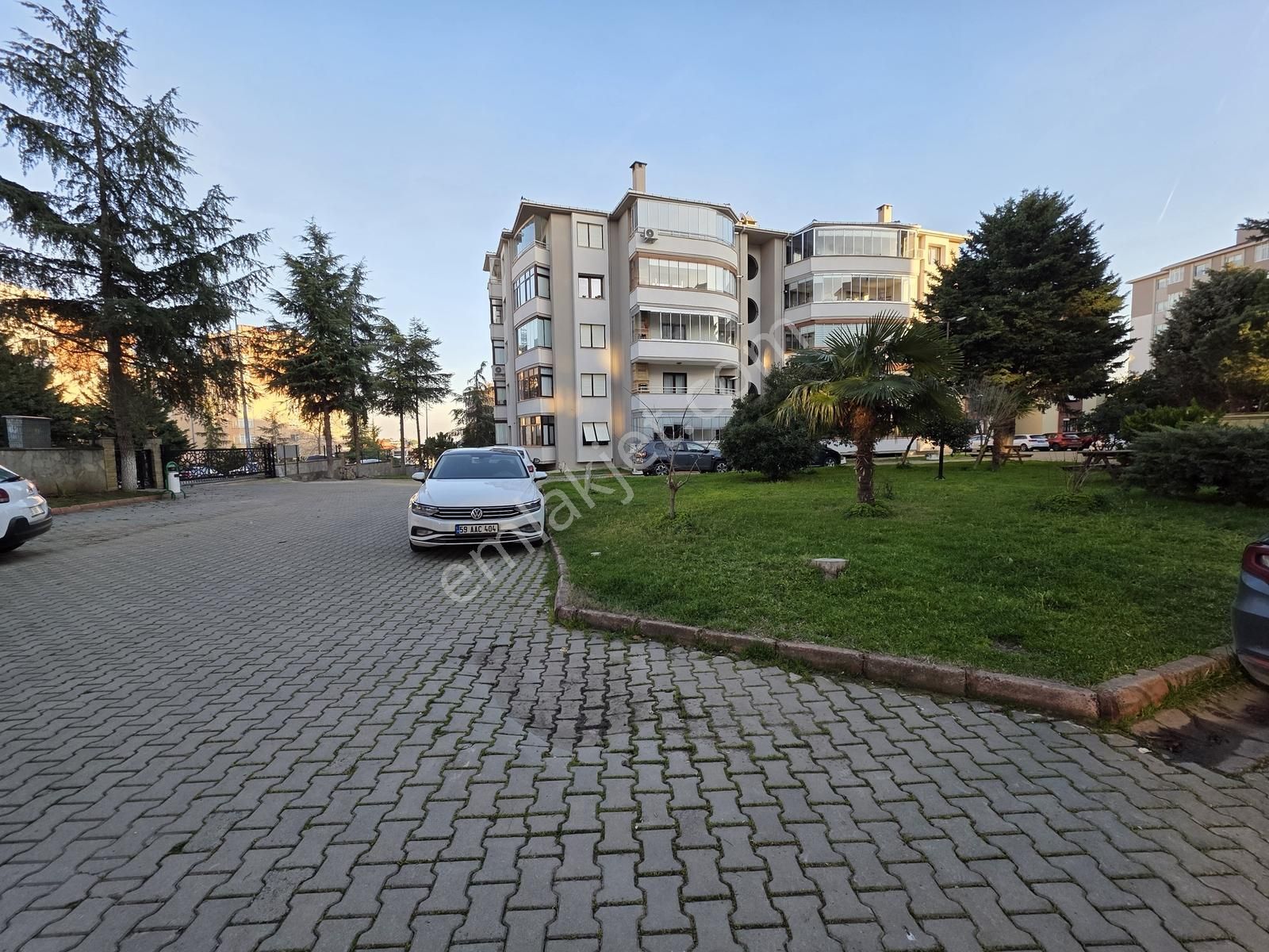 Mefe Yapı'dan Hürriyet Mahallesinde Site İçi Kiralık 2+1 Daire - Görsel 6