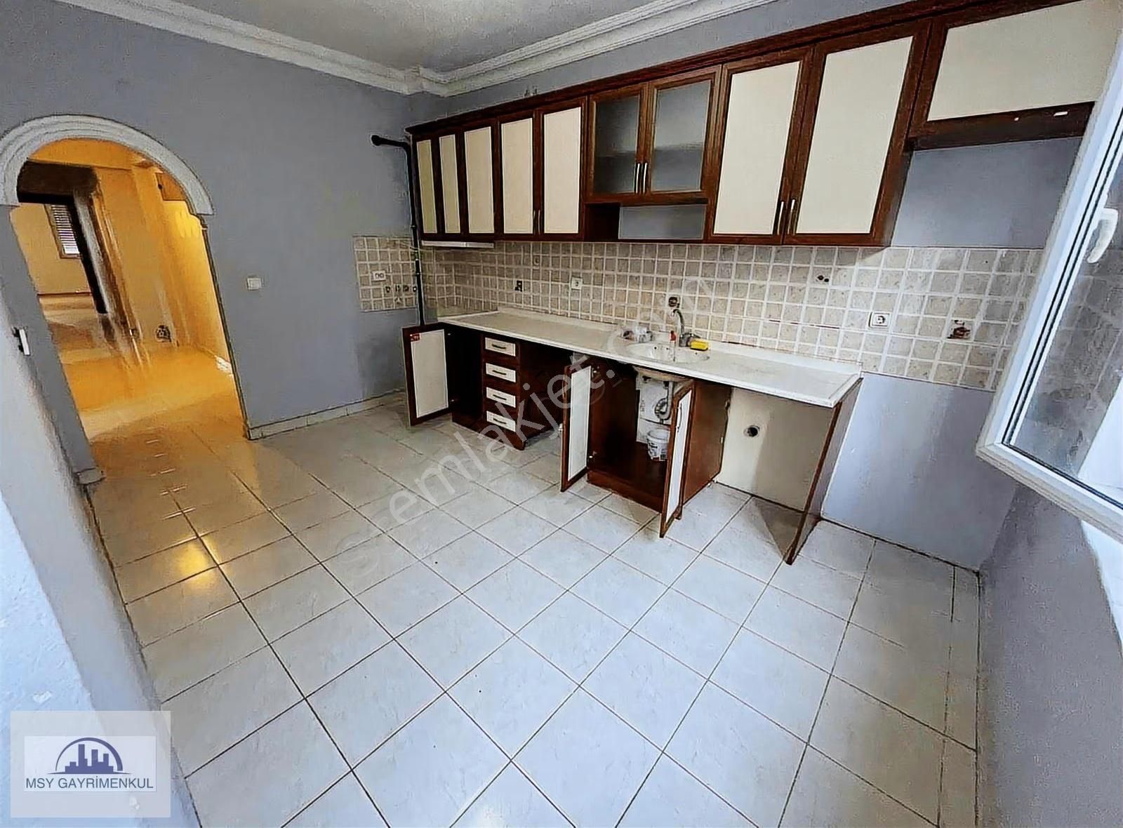 Karşıyaka Mah. 3+1 125 M2 28.000 Tl - Görsel 15