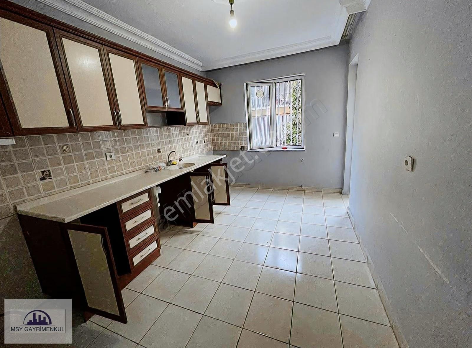 Karşıyaka Mah. 3+1 125 M2 28.000 Tl - Görsel 21