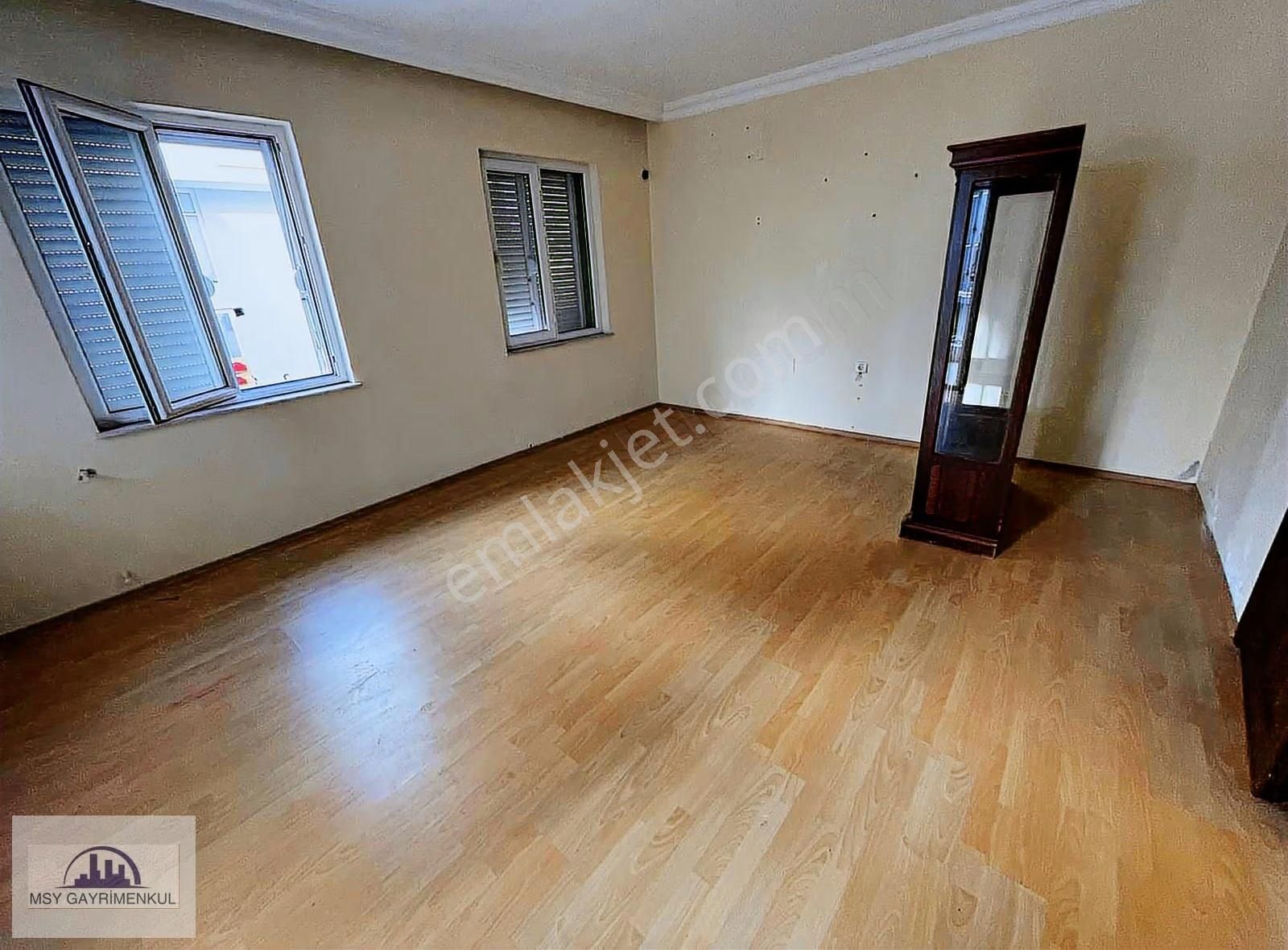 Karşıyaka Mah. 3+1 125 M2 28.000 Tl - Görsel 33