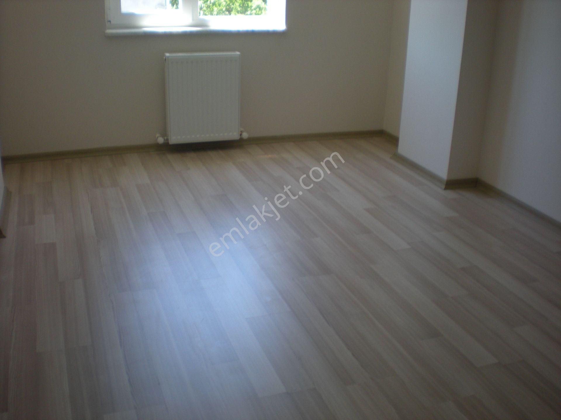 Balıkesir Plevne Mah.de Demirdağ Emlaktan Satılık 2+1 Kombili Ara Kat Daire - Görsel 3