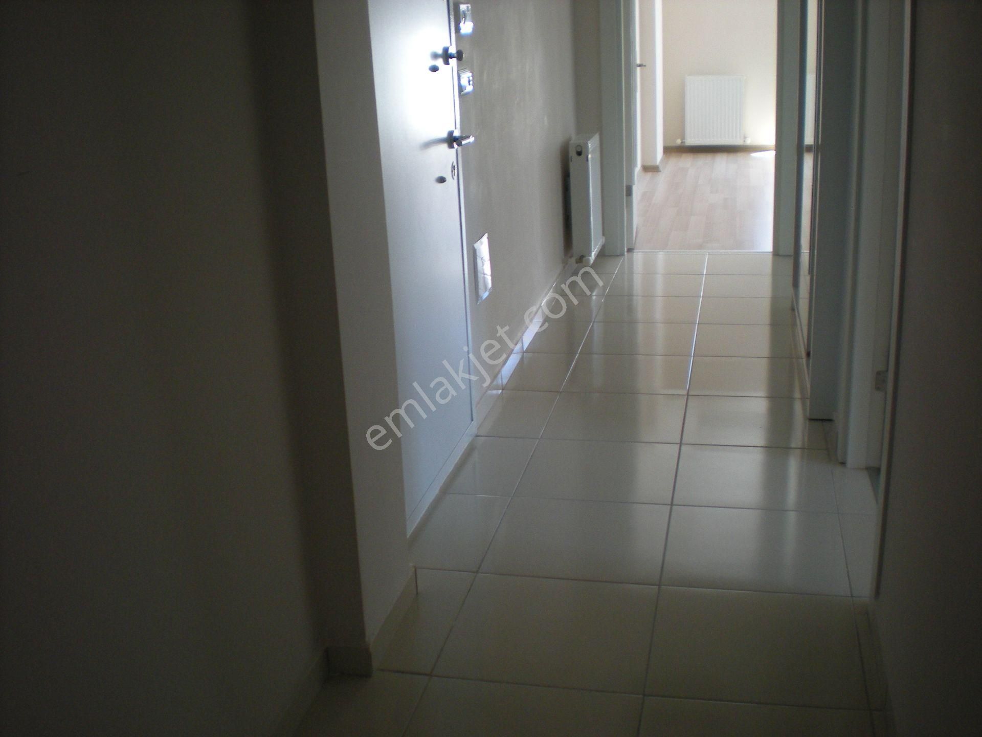 Balıkesir Plevne Mah.de Demirdağ Emlaktan Satılık 2+1 Kombili Ara Kat Daire - Görsel 13