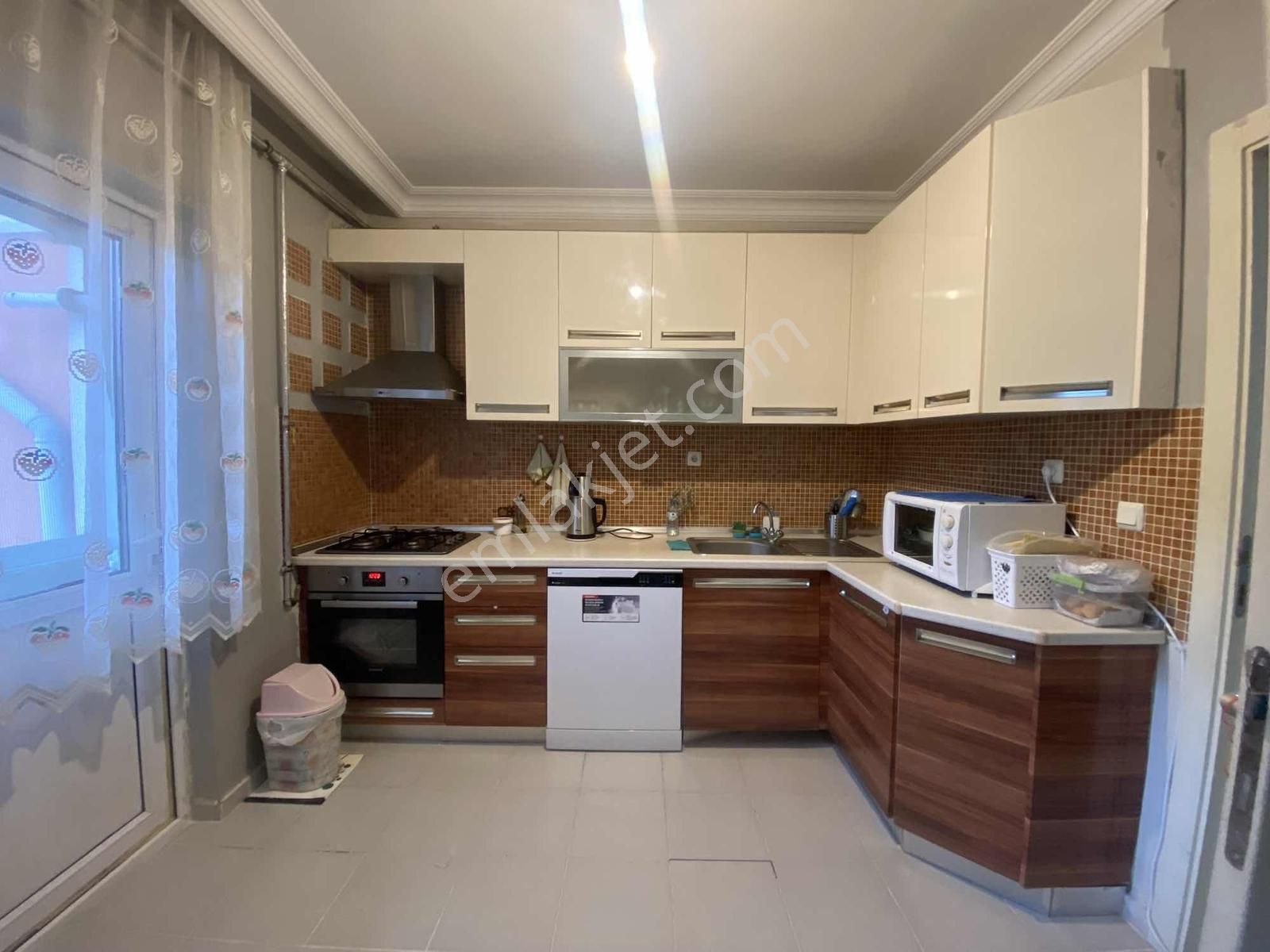 Turkuazda Mutfağı Yapılı Ankastre Setli Temiz Bakımlı 2+1 - Görsel 12