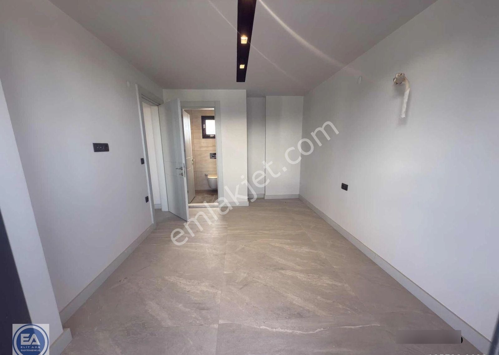 Kuşadası Güzelçamlıda Özel Havuzlu 3+1 Müstakil Villa - Görsel 20