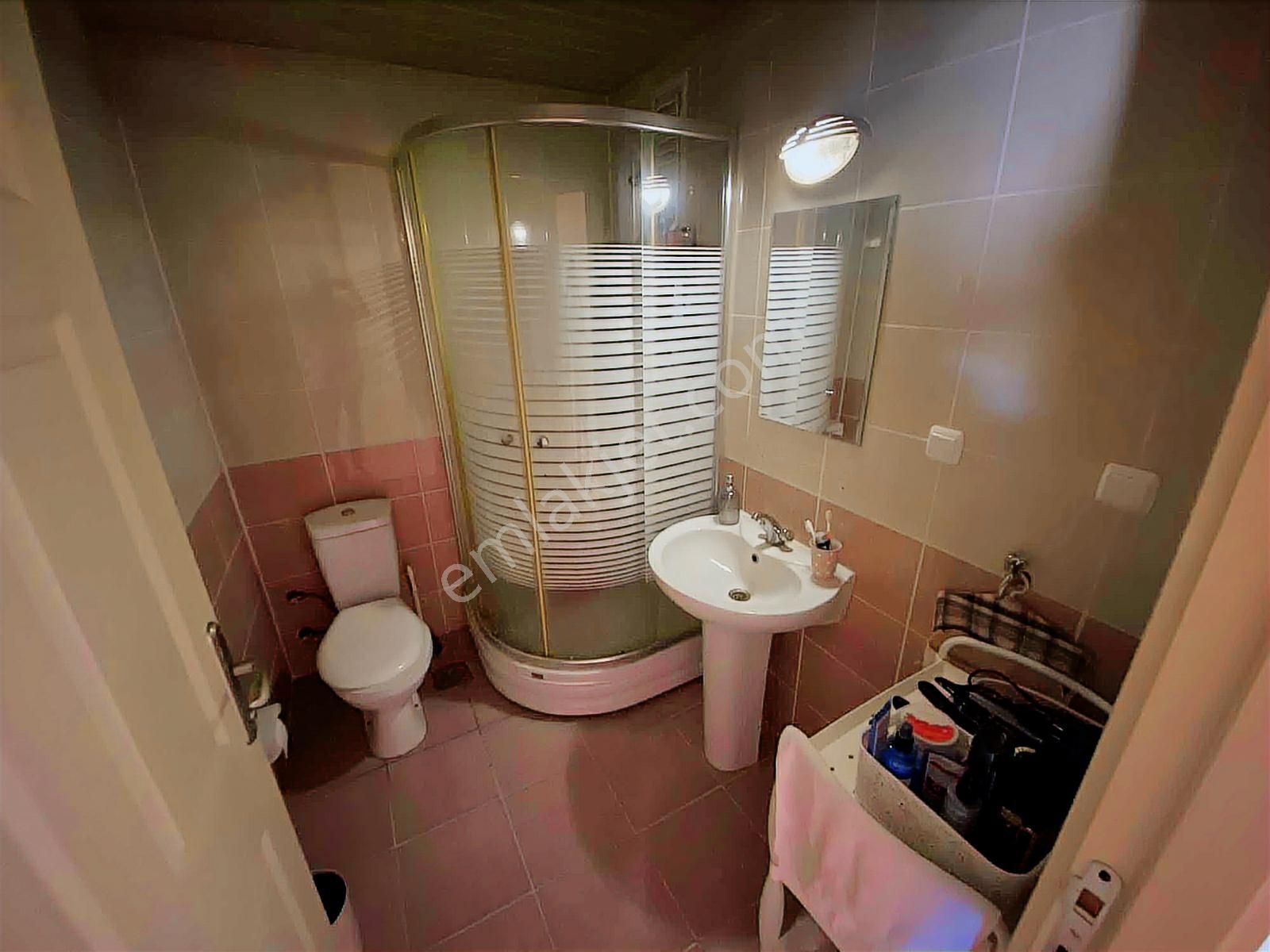 Çankaya Ünı Karşısı Turkuazda Düzgün Eşyalı 2+1 - Görsel 13