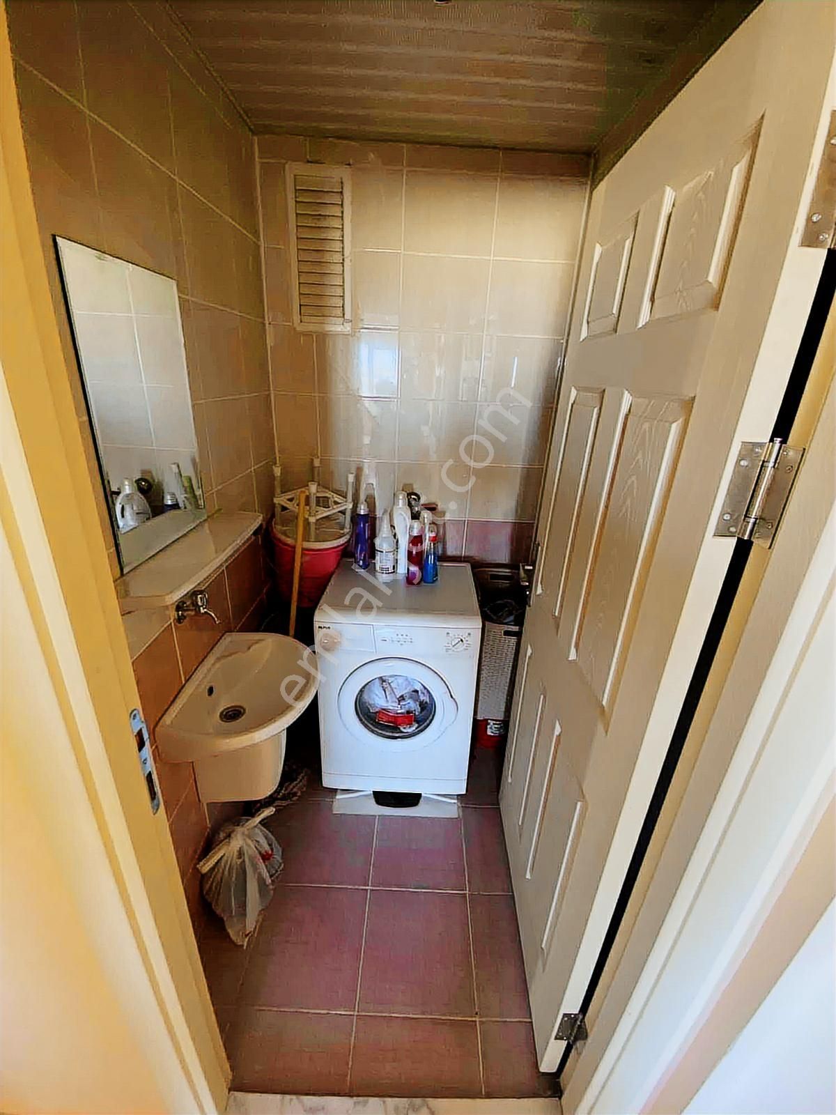 Çankaya Ünı Karşısı Turkuazda Düzgün Eşyalı 2+1 - Görsel 12