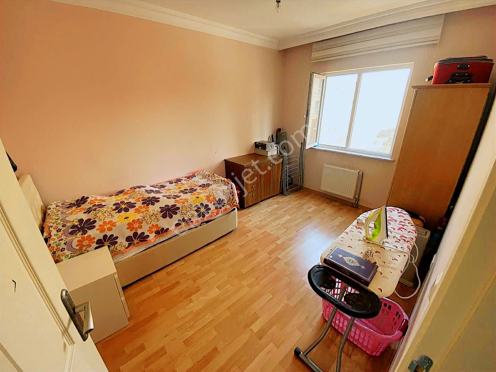 Çankaya Ünı Karşısı Turkuazda Düzgün Eşyalı 2+1 - Görsel 16