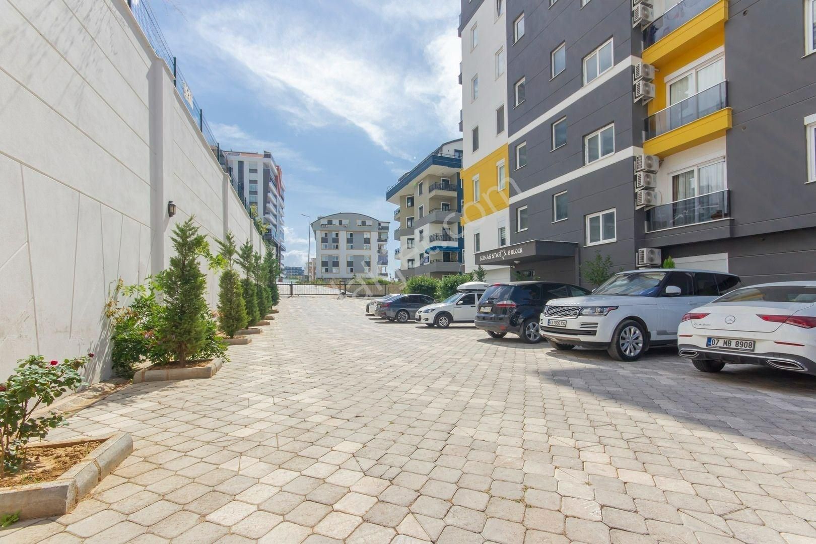 Alanya / Mahmutlar’da Lüks Eşyalı 3+1 | Merkezi Konumda Satılık Daire - Görsel 18