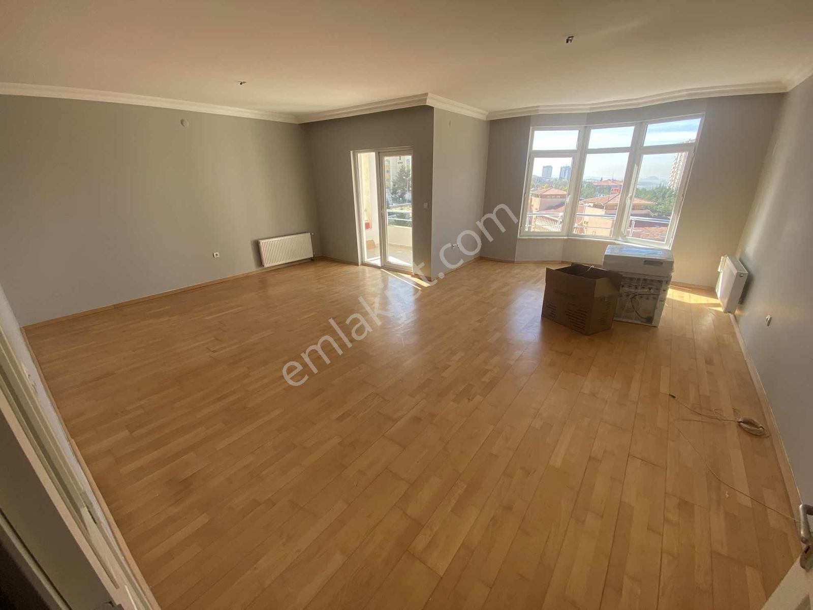 Turkuazda Sıfır Dolaplı Ve Sıfır Boyalı 4+1 - Görsel 21