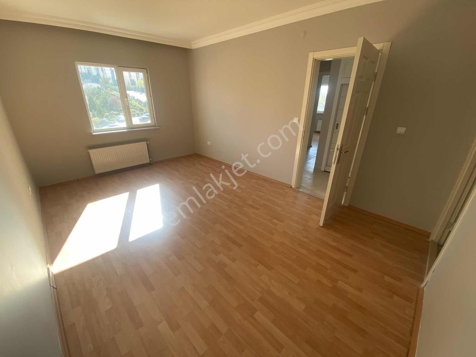 Turkuazda Sıfır Dolaplı Ve Sıfır Boyalı 4+1 - Görsel 29