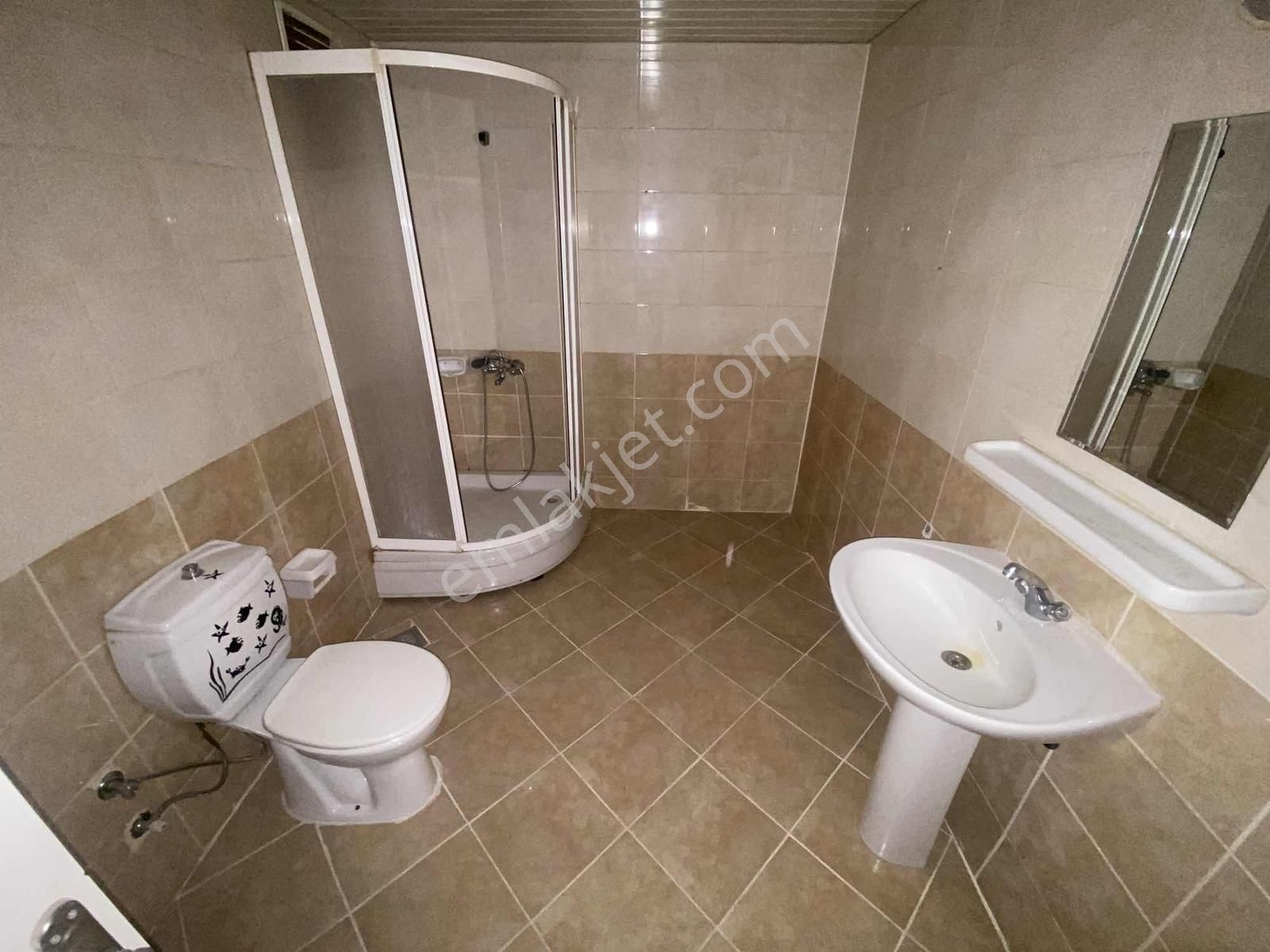 Turkuazda Sıfır Dolaplı Ve Sıfır Boyalı 4+1 - Görsel 32