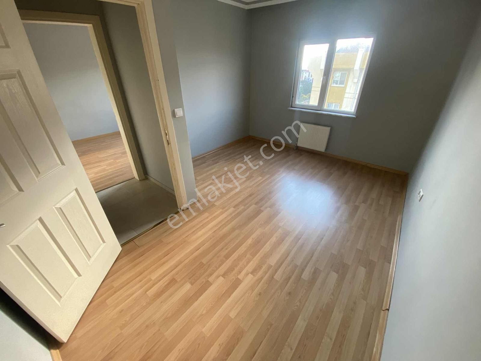 Turkuazda Yapılı Okul Altında Güney Cephe 2+1 - Görsel 5