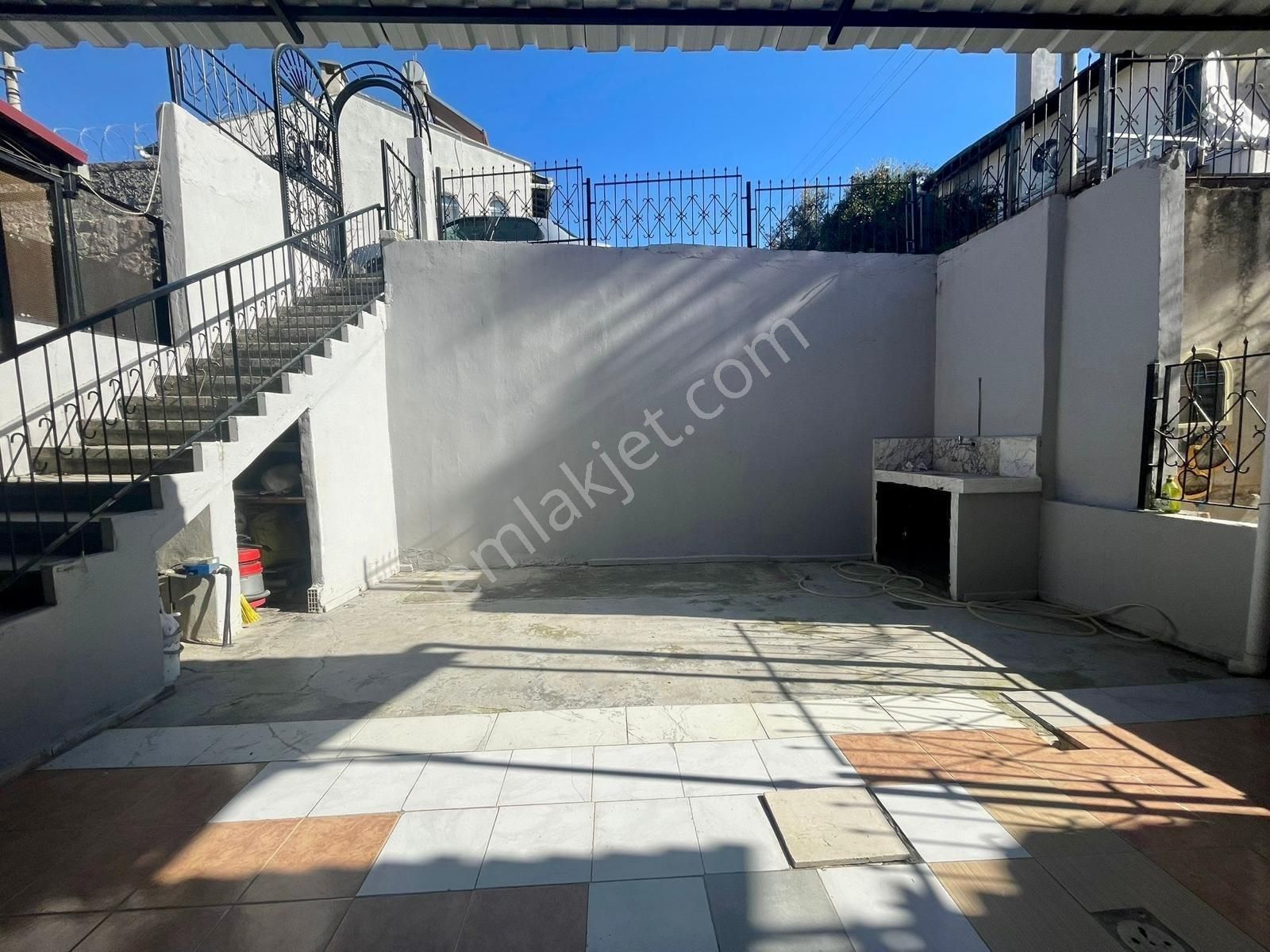 100. Yıl Mahallesinde Müstakil Ev - Görsel 11