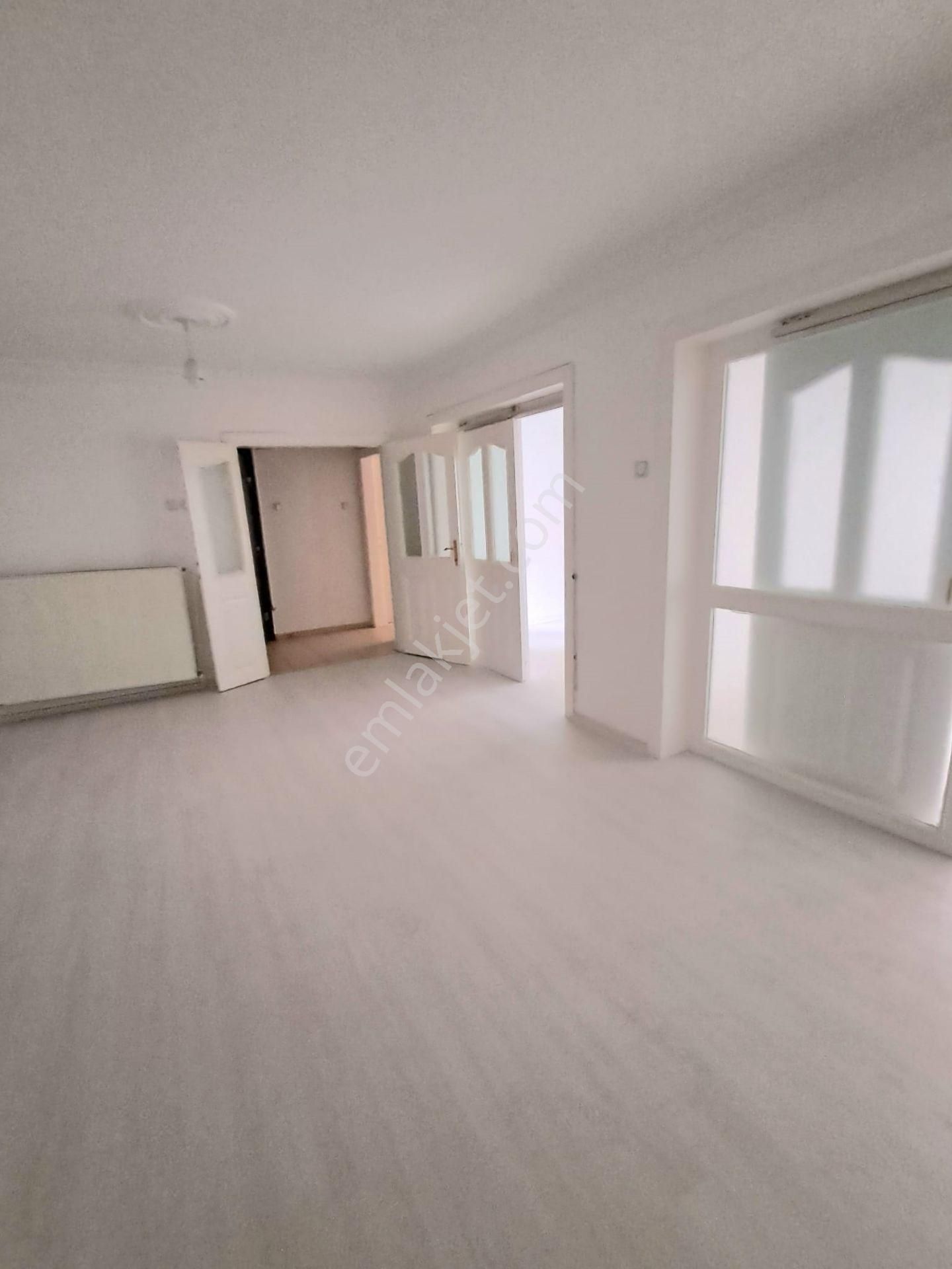 Beştepe De Bahçe Çıkışlı Masarafsız Yapılı 3+1 Kiralık Daire - Görsel 9