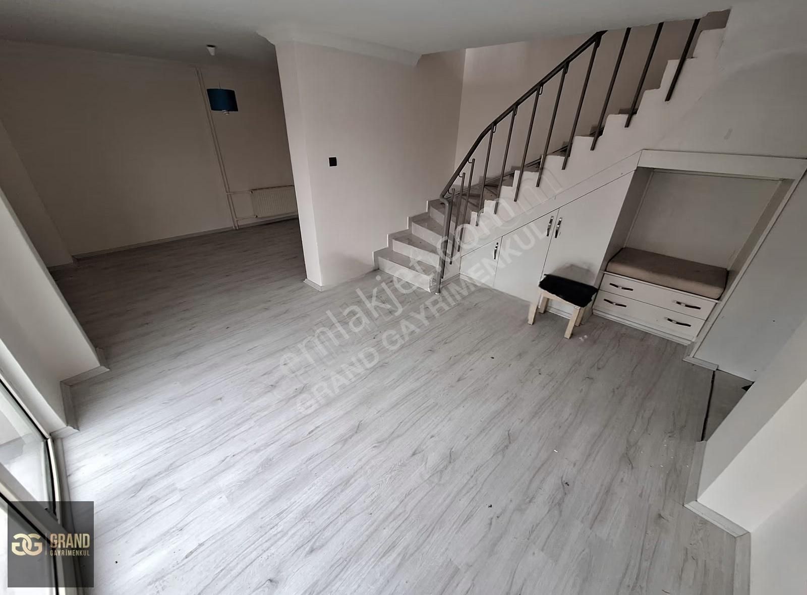 Eryaman 3.etap - Site İçerisinde Full Yapılı 3+1 Kiralık Dubleks - Görsel 16