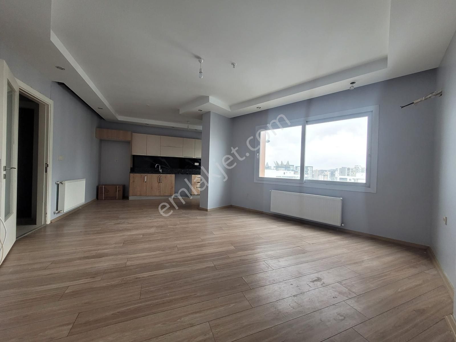 Yüzüncüyıl'da 16. Kat, Havuzlu Güvenlikli Site İçinde Kiralık - Görsel 14