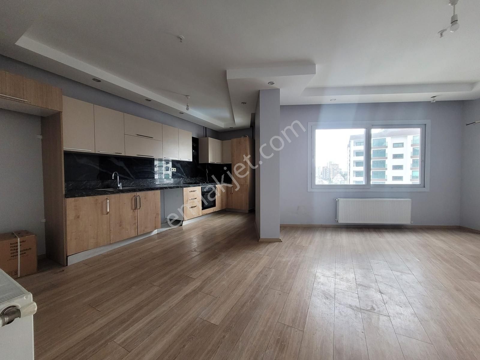 Yüzüncüyıl'da 16. Kat, Havuzlu Güvenlikli Site İçinde Kiralık - Görsel 8