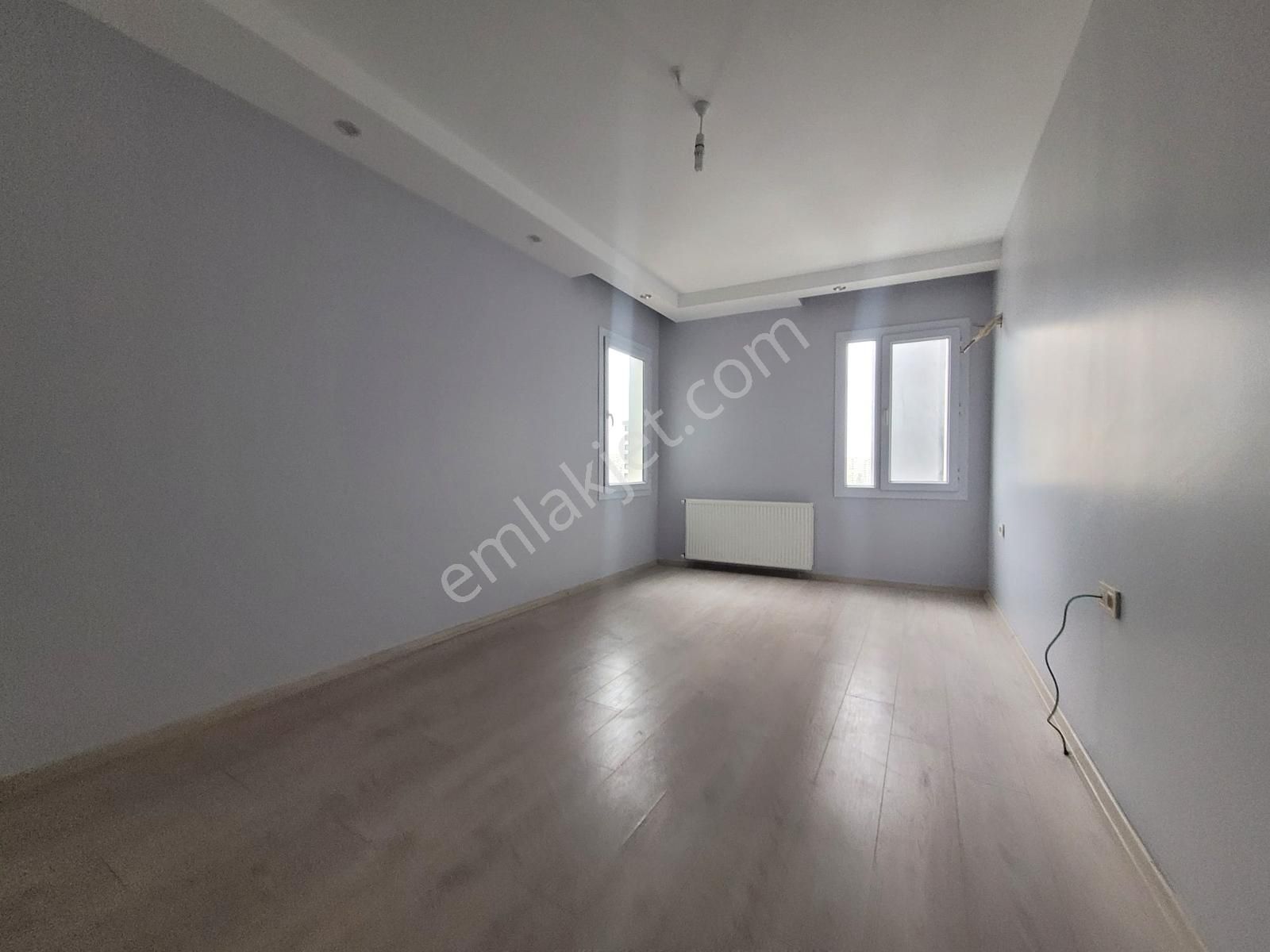 Yüzüncüyıl'da 16. Kat, Havuzlu Güvenlikli Site İçinde Kiralık - Görsel 28