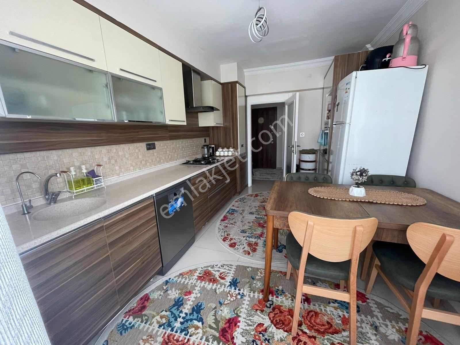 Bozoklu Emlaktan Dumlupınar Mah En Güzel Yerinde 3+1 Daire - Görsel 4