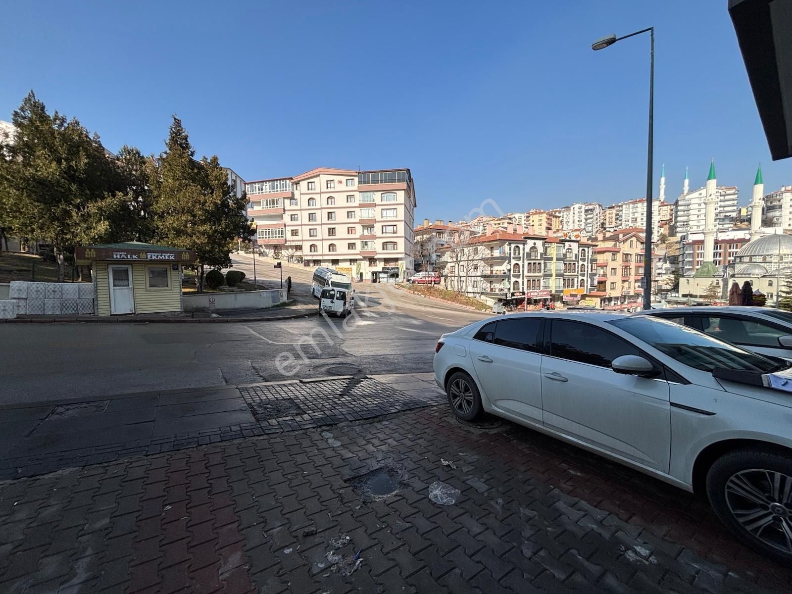 Aşıkpaşa Caddesi Turgut Altınok Camii Yakını 102m² Dükkan - Görsel 29