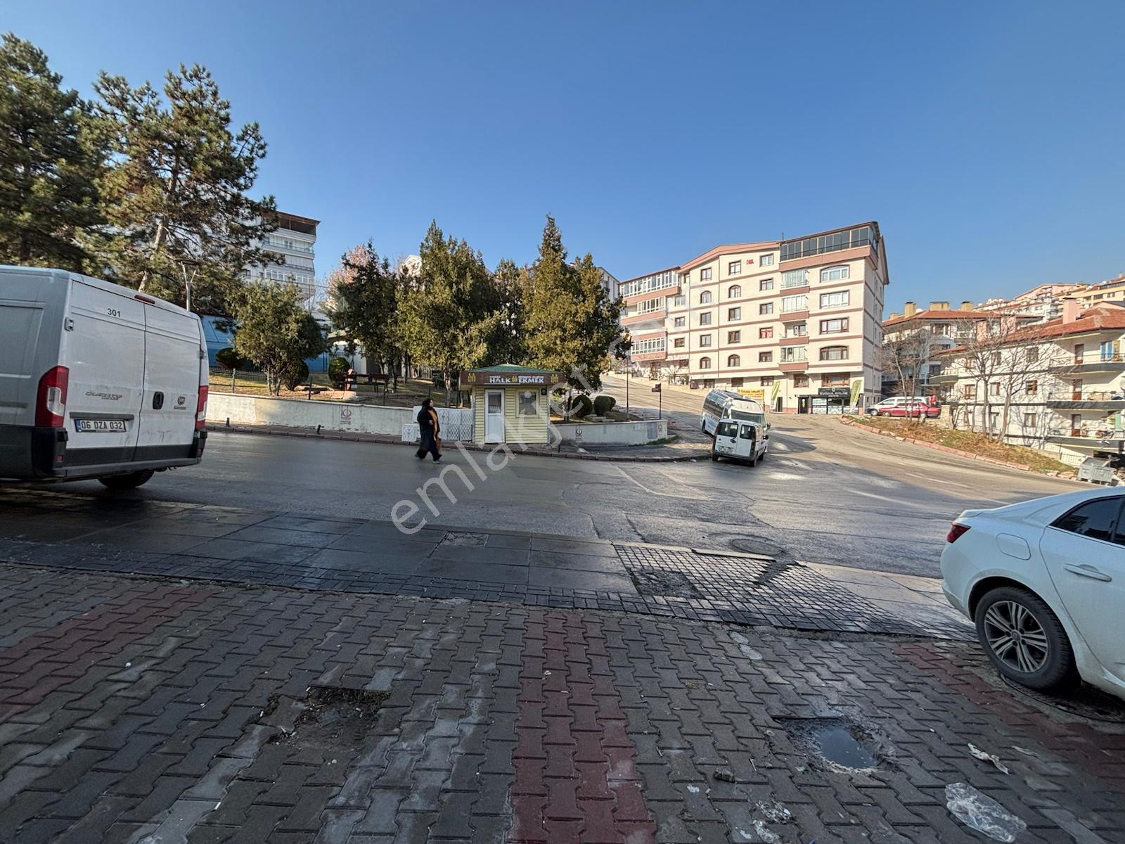 Aşıkpaşa Caddesi Turgut Altınok Camii Yakını 102m² Dükkan - Görsel 27
