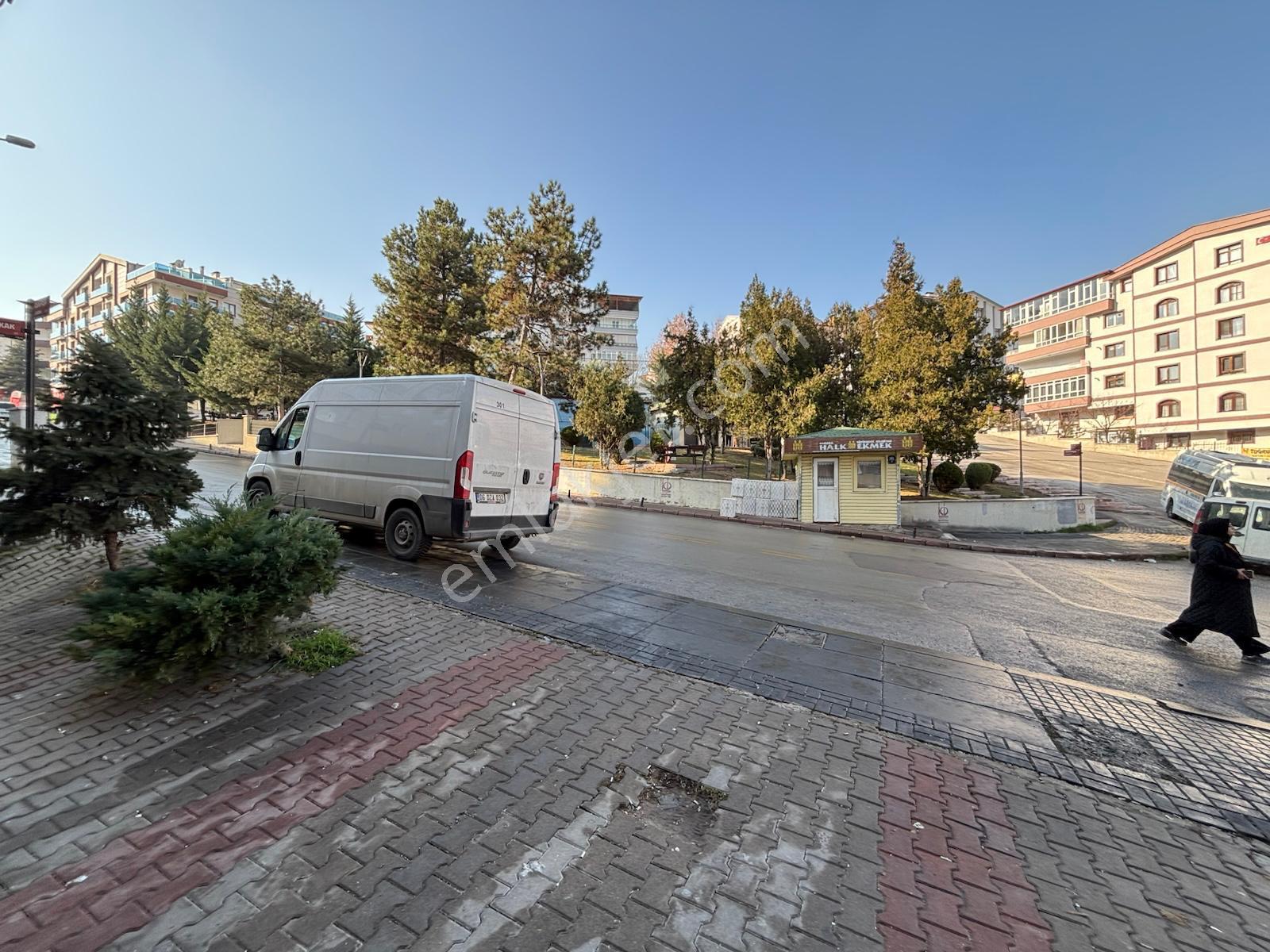 Aşıkpaşa Caddesi Turgut Altınok Camii Yakını 102m² Dükkan - Görsel 28