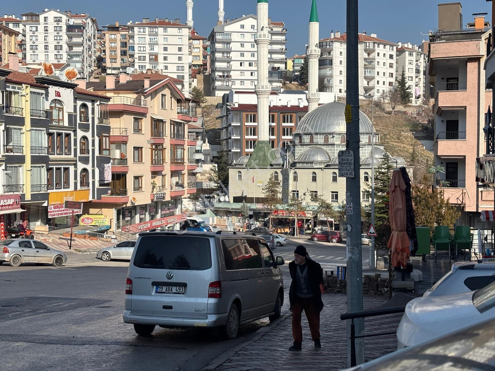 Aşıkpaşa Caddesi Turgut Altınok Camii Yakını 102m² Dükkan - Görsel 31