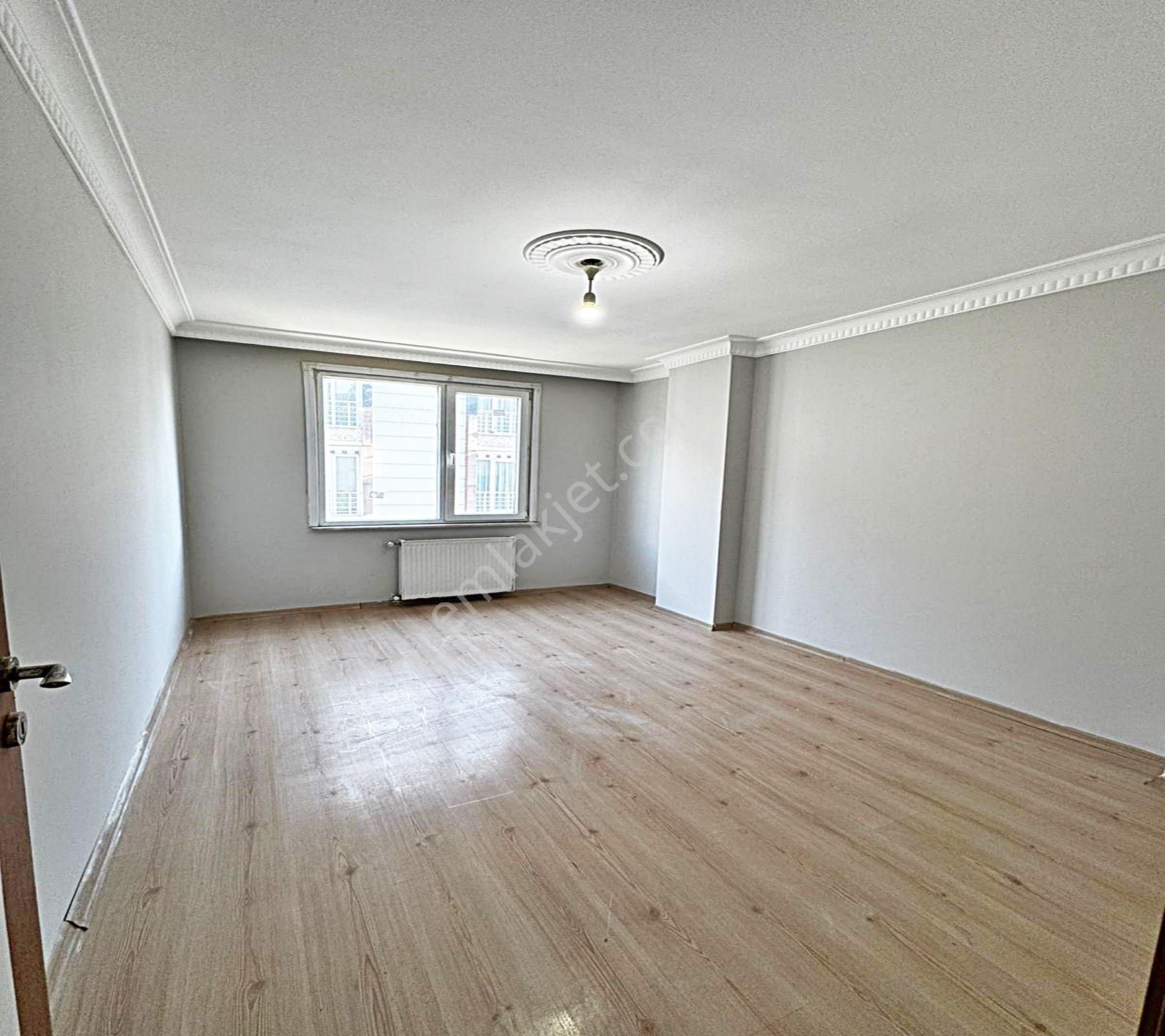 Meydana Hastahaneye Caddeye Yakın 3+1 Temiz 145m2 Satılık Daire - Görsel 15