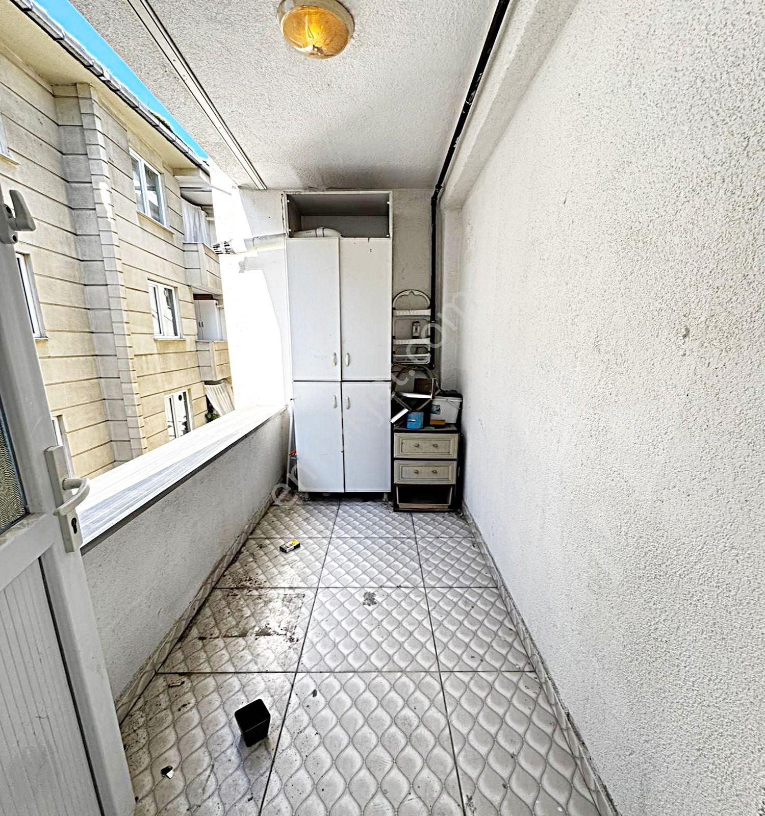 Meydana Hastahaneye Caddeye Yakın 3+1 Temiz 145m2 Satılık Daire - Görsel 5