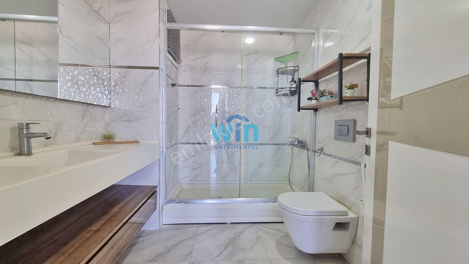 Win'den Deniz Manzaralı Üniversite Cadde Üstünde Kiralık 3+1 - Görsel 31