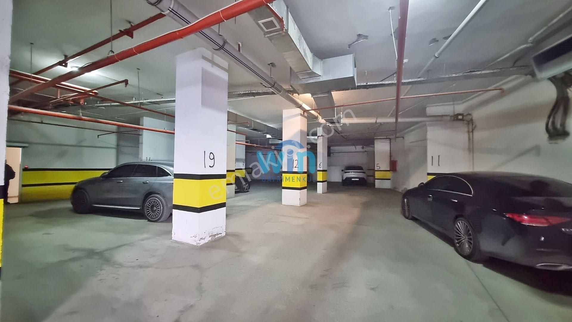 Win'den Deniz Manzaralı Üniversite Cadde Üstünde Kiralık 3+1 - Görsel 32