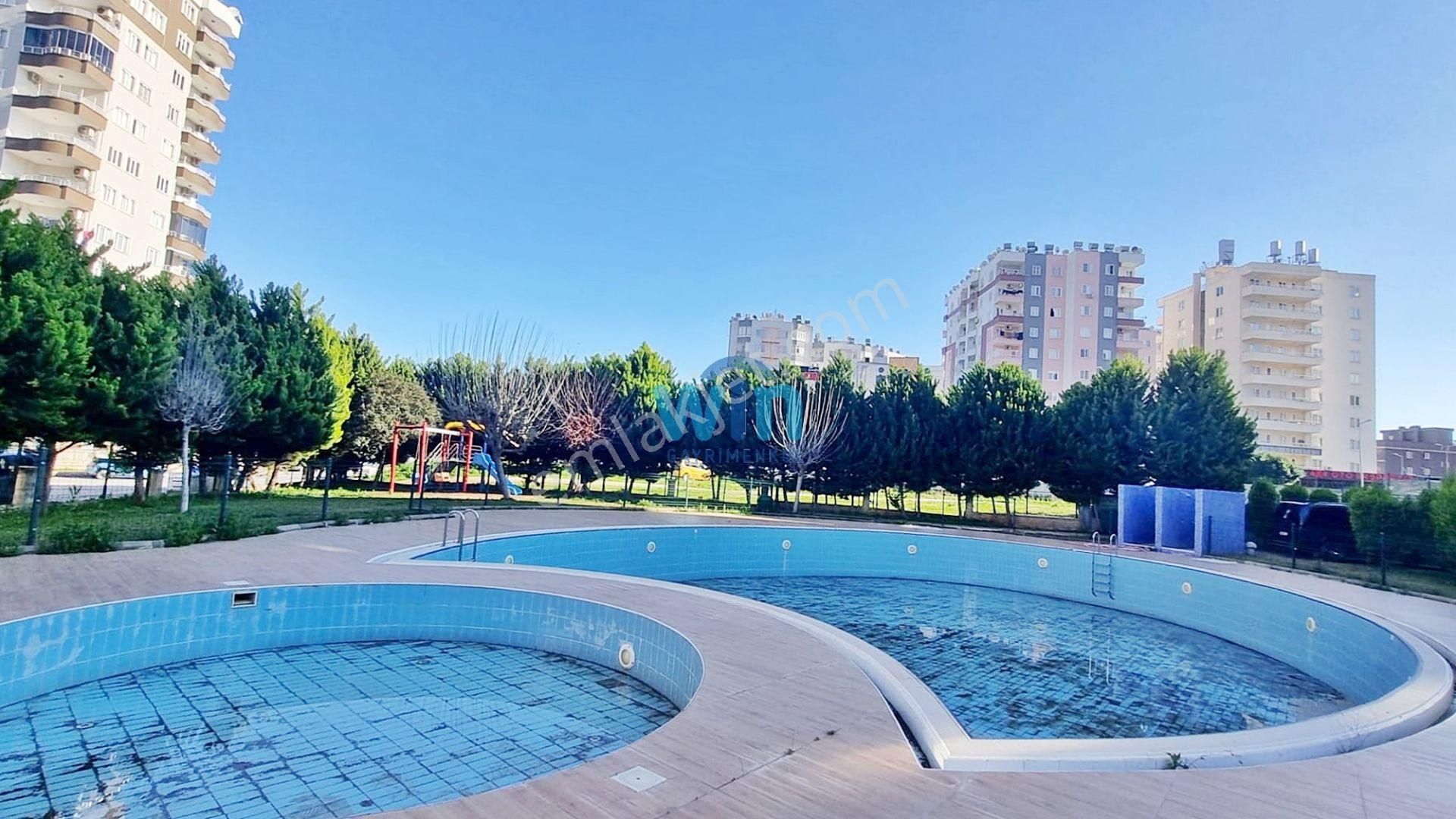 Win'den Deniz Manzaralı Üniversite Cadde Üstünde Kiralık 3+1 - Görsel 33