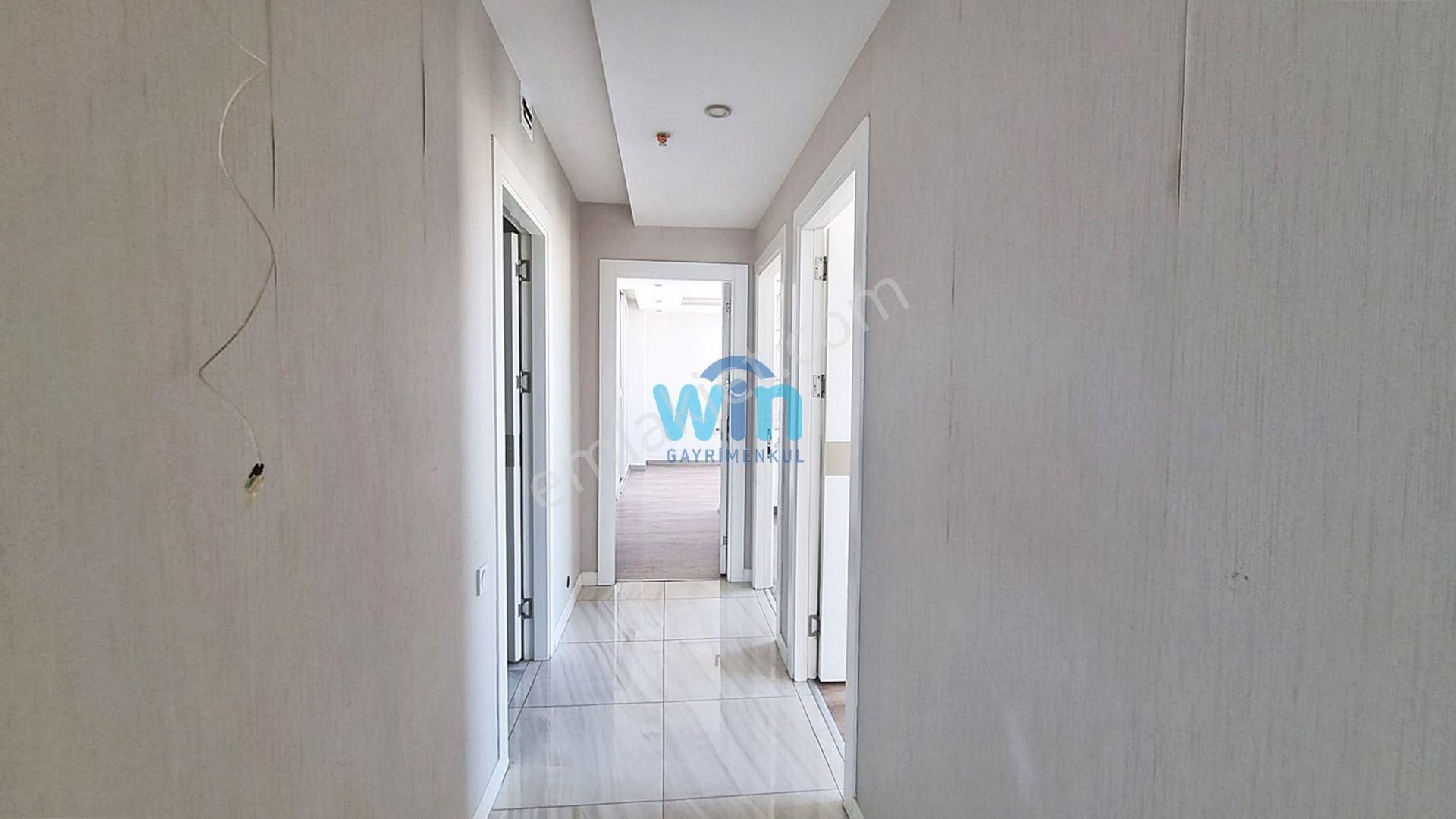 Win'den Deniz Manzaralı Üniversite Cadde Üstünde Kiralık 3+1 - Görsel 15